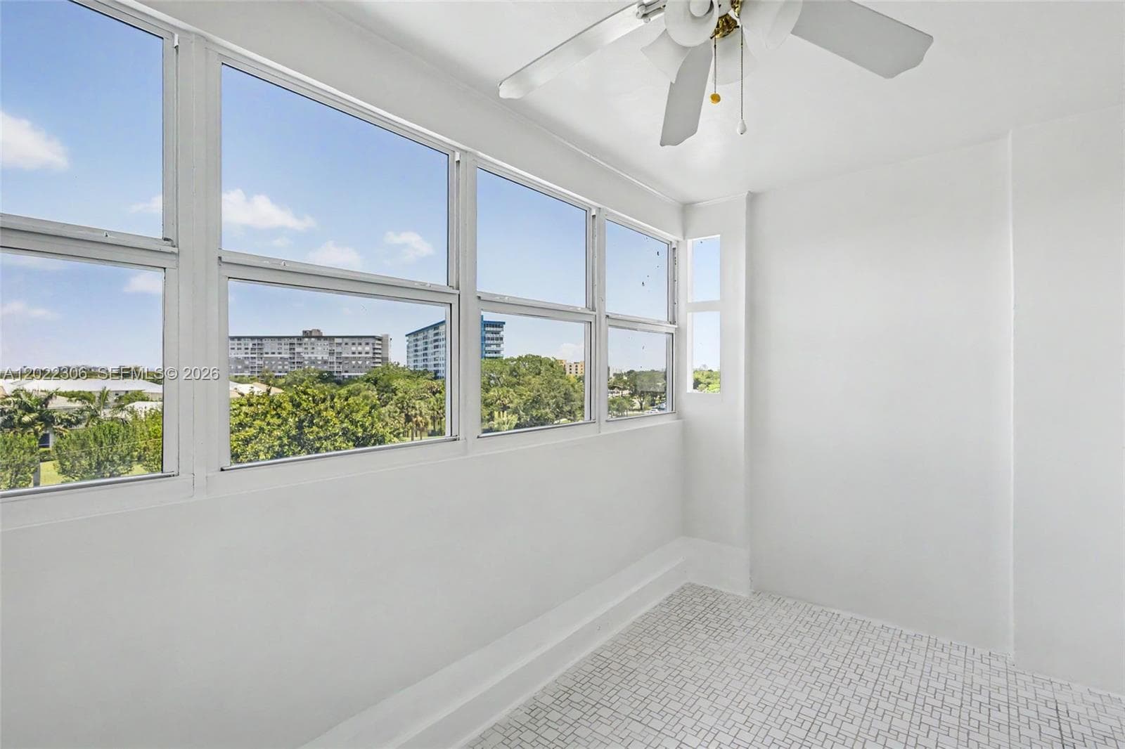 4330 Hillcrest Dr # 506, Hollywood, FL 33021 photo 4