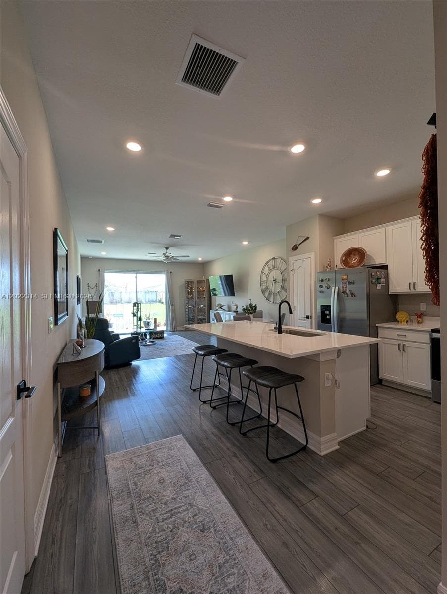 5103 Joyous Pl, Fort Pierce, FL 34947 photo 2