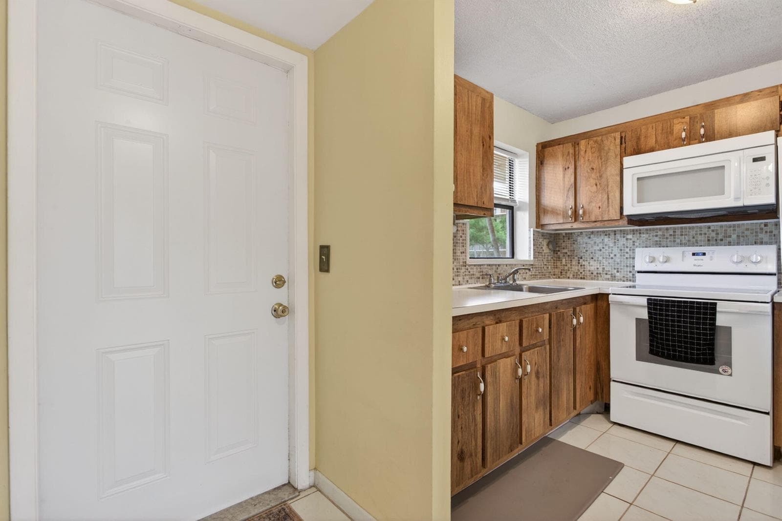 10444 NW 30th Court # 105, Sunrise, FL 33322 photo 5