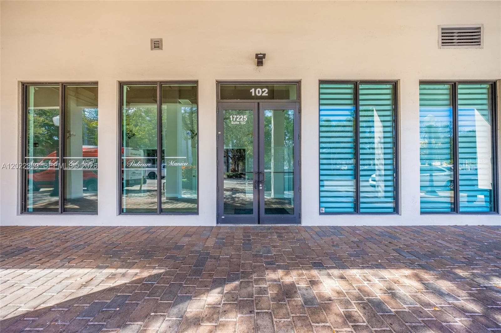 17225 S Dixie Hwy # 102, Palmetto Bay, FL 33157 photo 2