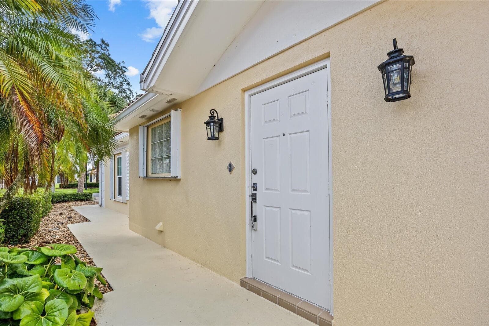 918 SW Balmoral Trace, Stuart, FL 34997 photo 3