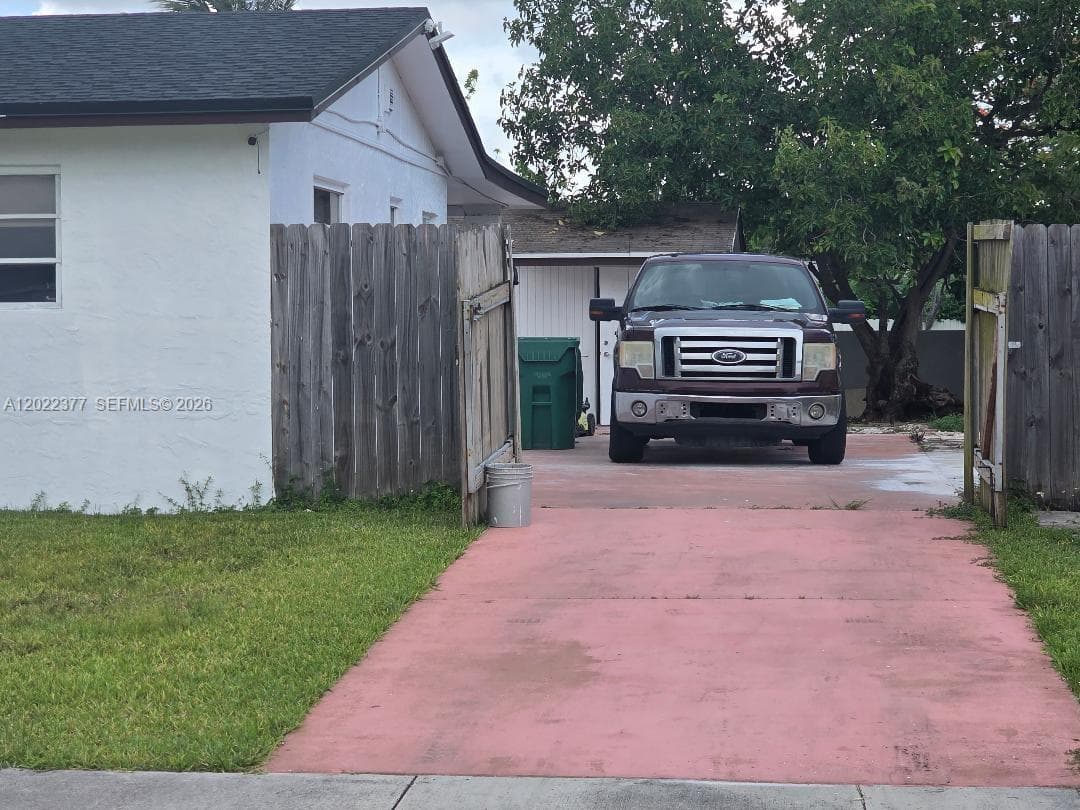 14905 SW 304th Ter, Homestead, FL 33033 photo 4