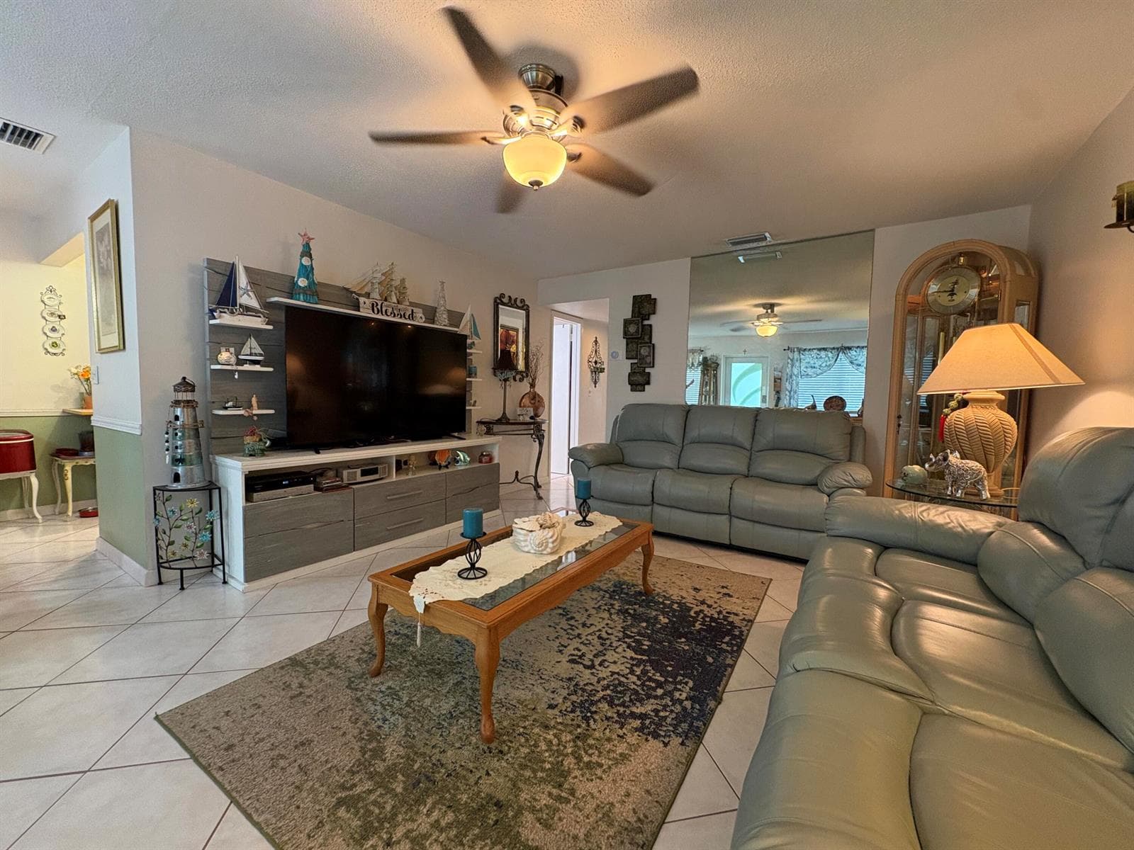 175 Bedford # G, West Palm Beach, FL 33417 photo 2