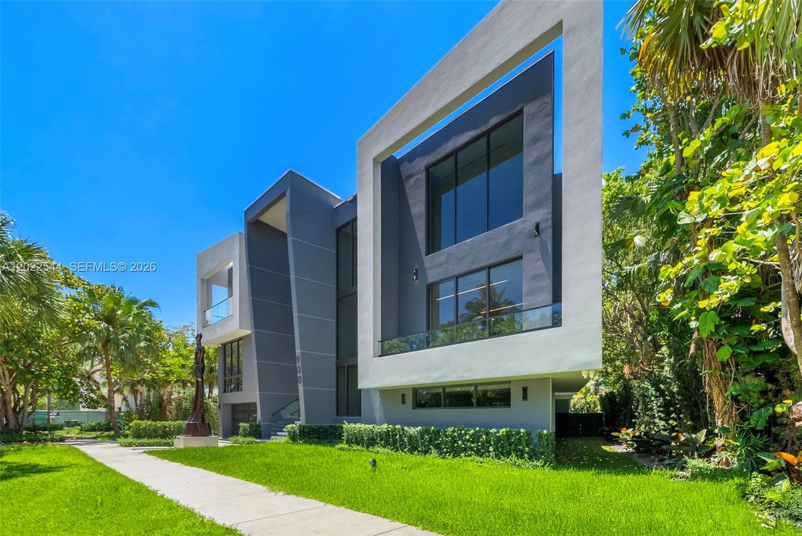 900 NE 75th St, Miami, FL 33138 photo 5