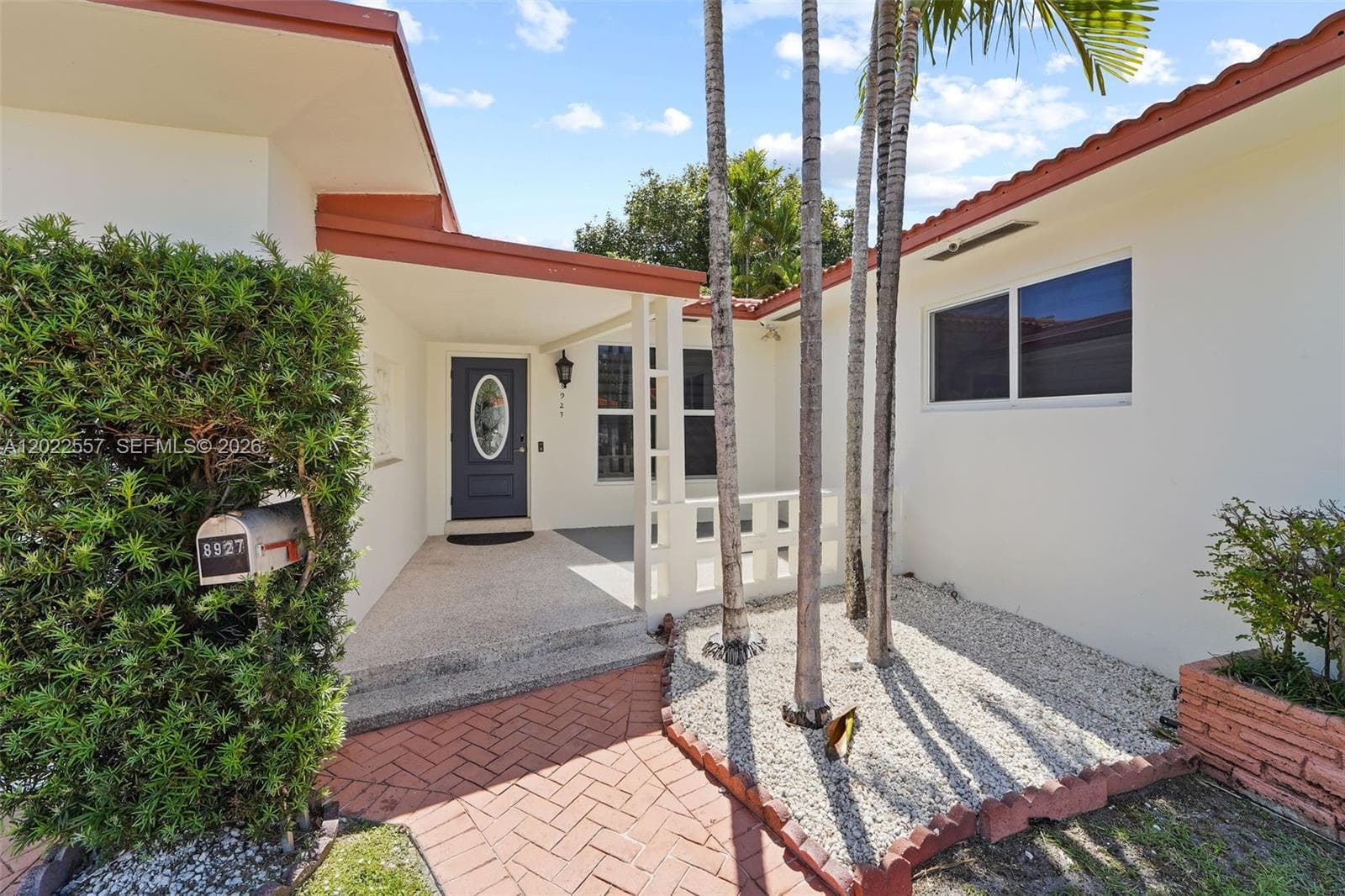 8927 Carlyle Ave, Surfside, FL 33154 photo 2