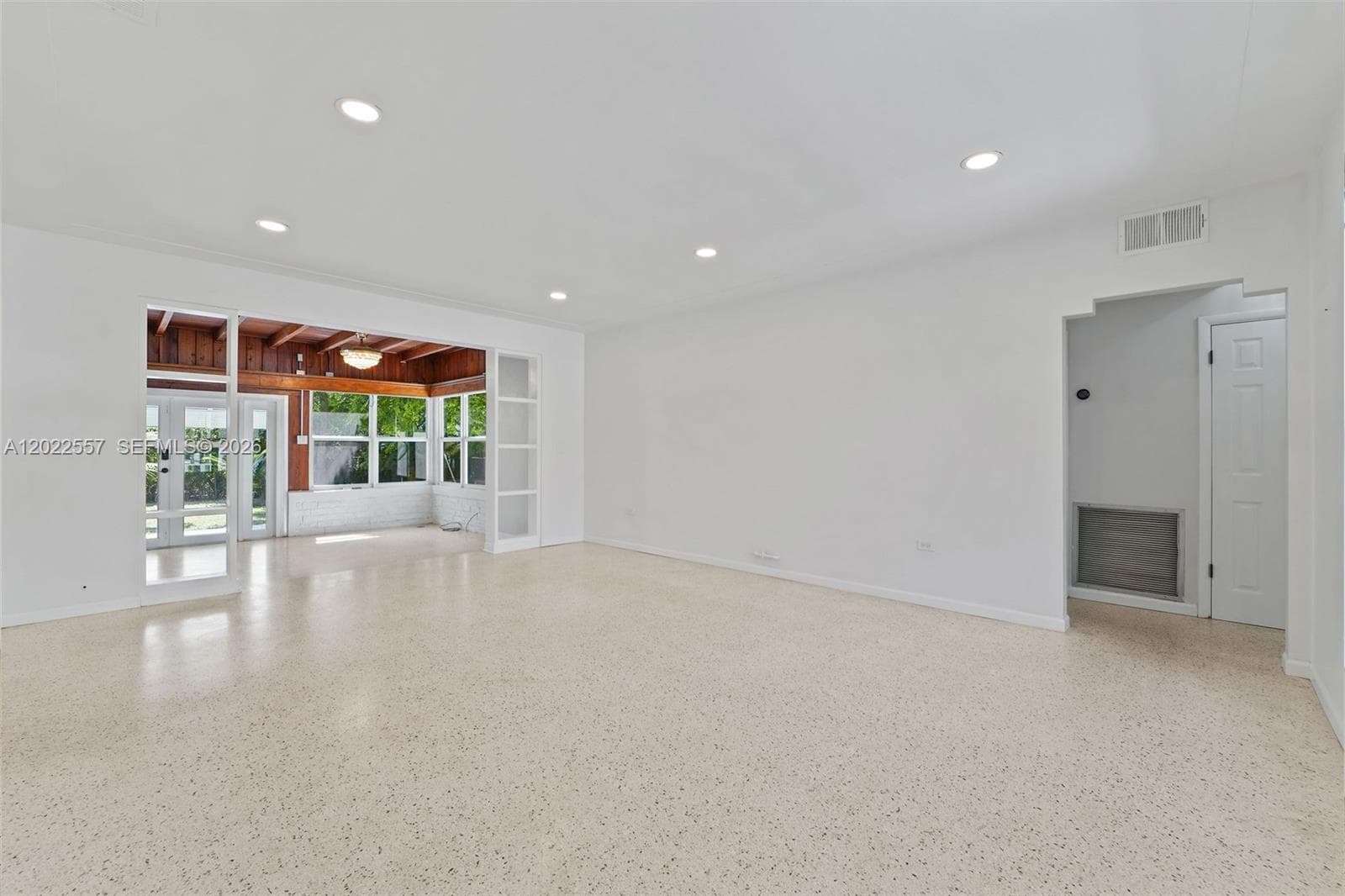 8927 Carlyle Ave, Surfside, FL 33154 photo 3
