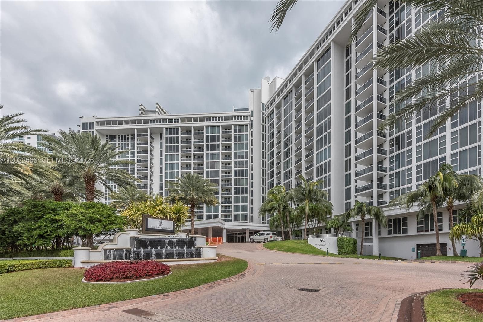 10275 Collins Ave # 706, Bal Harbour, FL 33154
