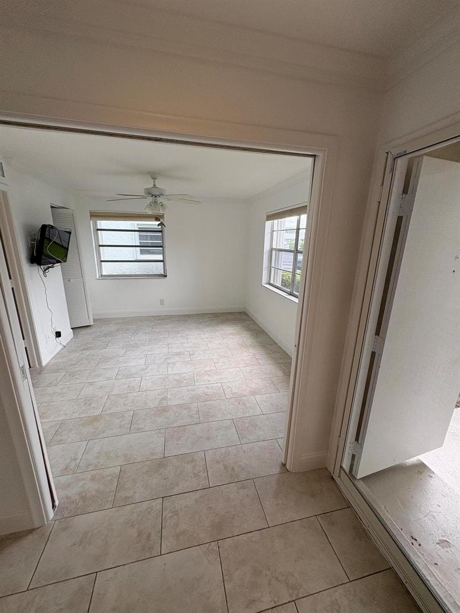 1020 Silk Oak Terrace # 104, Delray Beach, FL 33445 photo 5