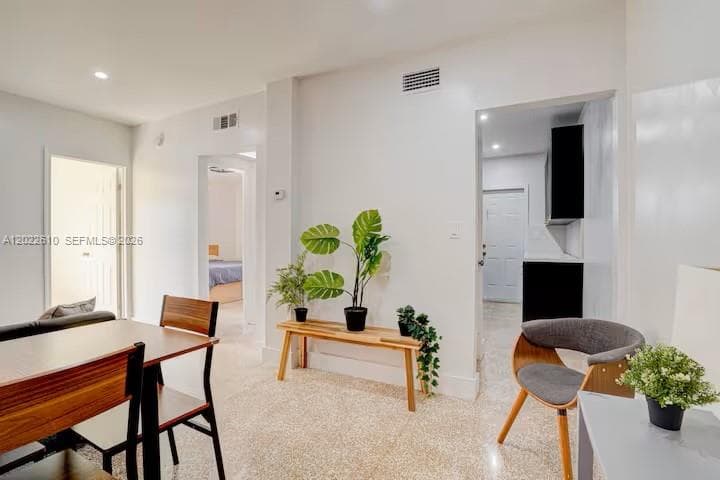 224 NE 111th St, Miami, FL 33161 photo 2