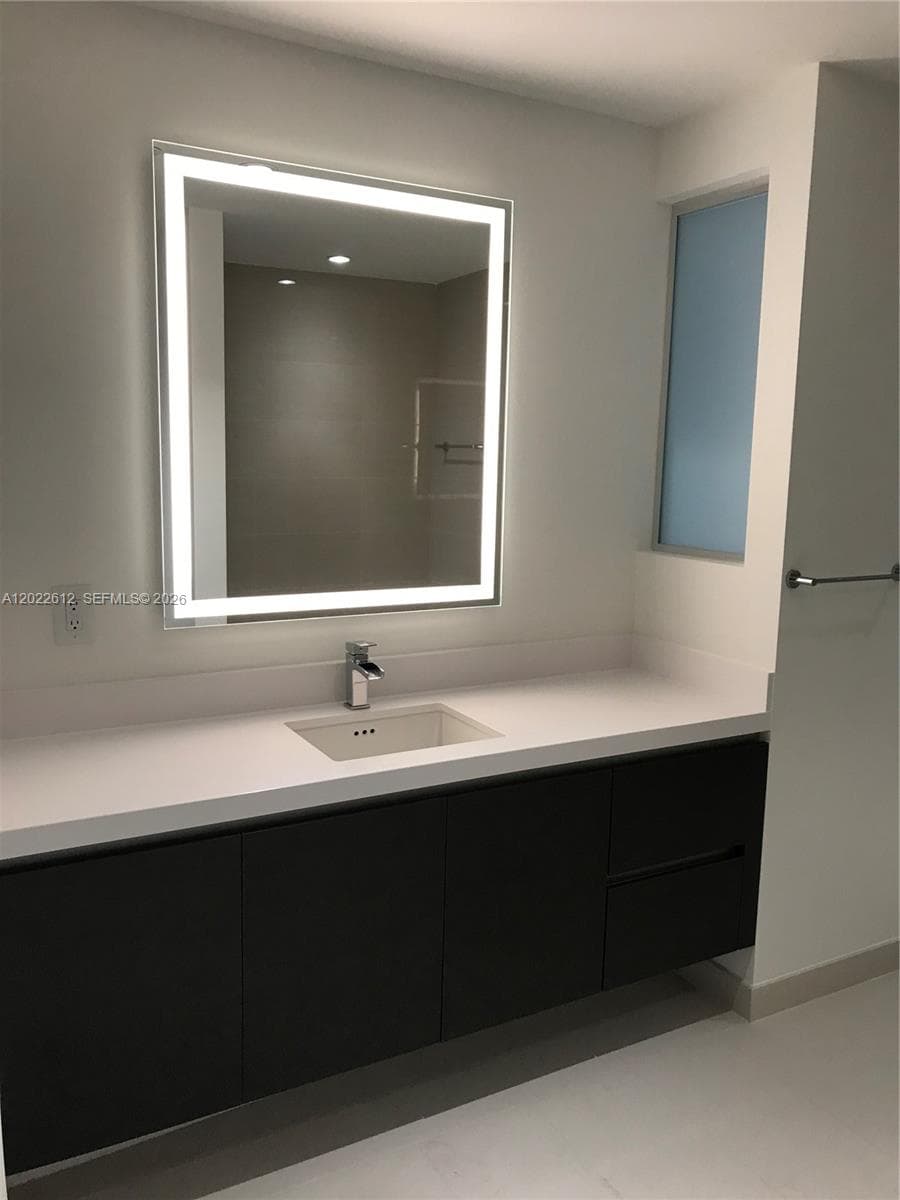 851 NE 1st Ave # 207, Miami, FL 33132 photo 4