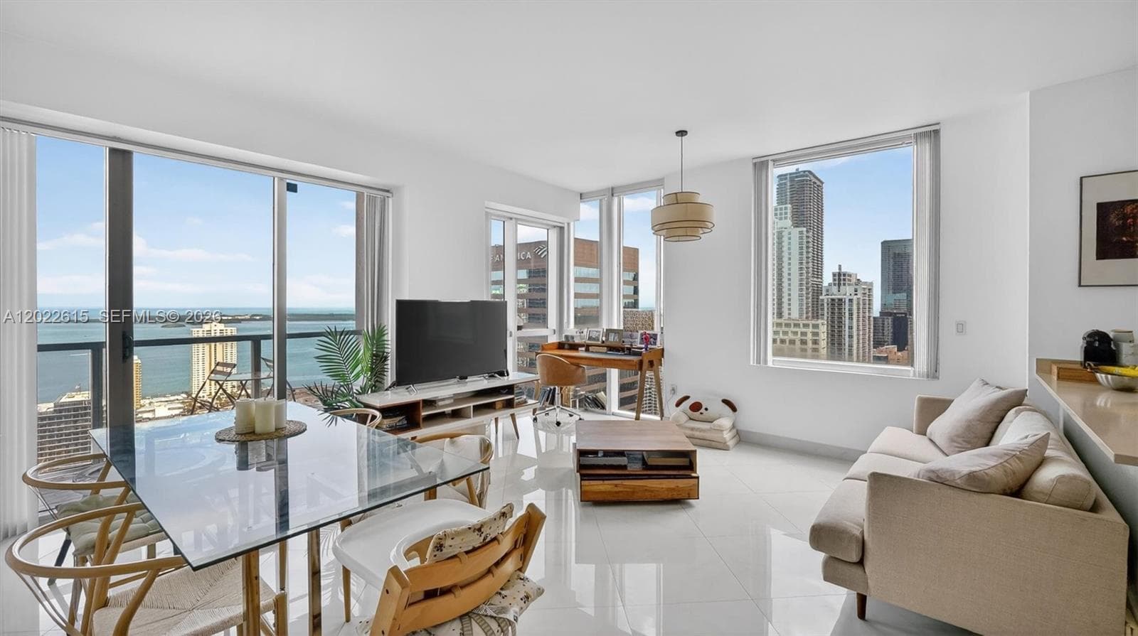 500 Brickell Ave # 4102, Miami, FL 33131 photo 3