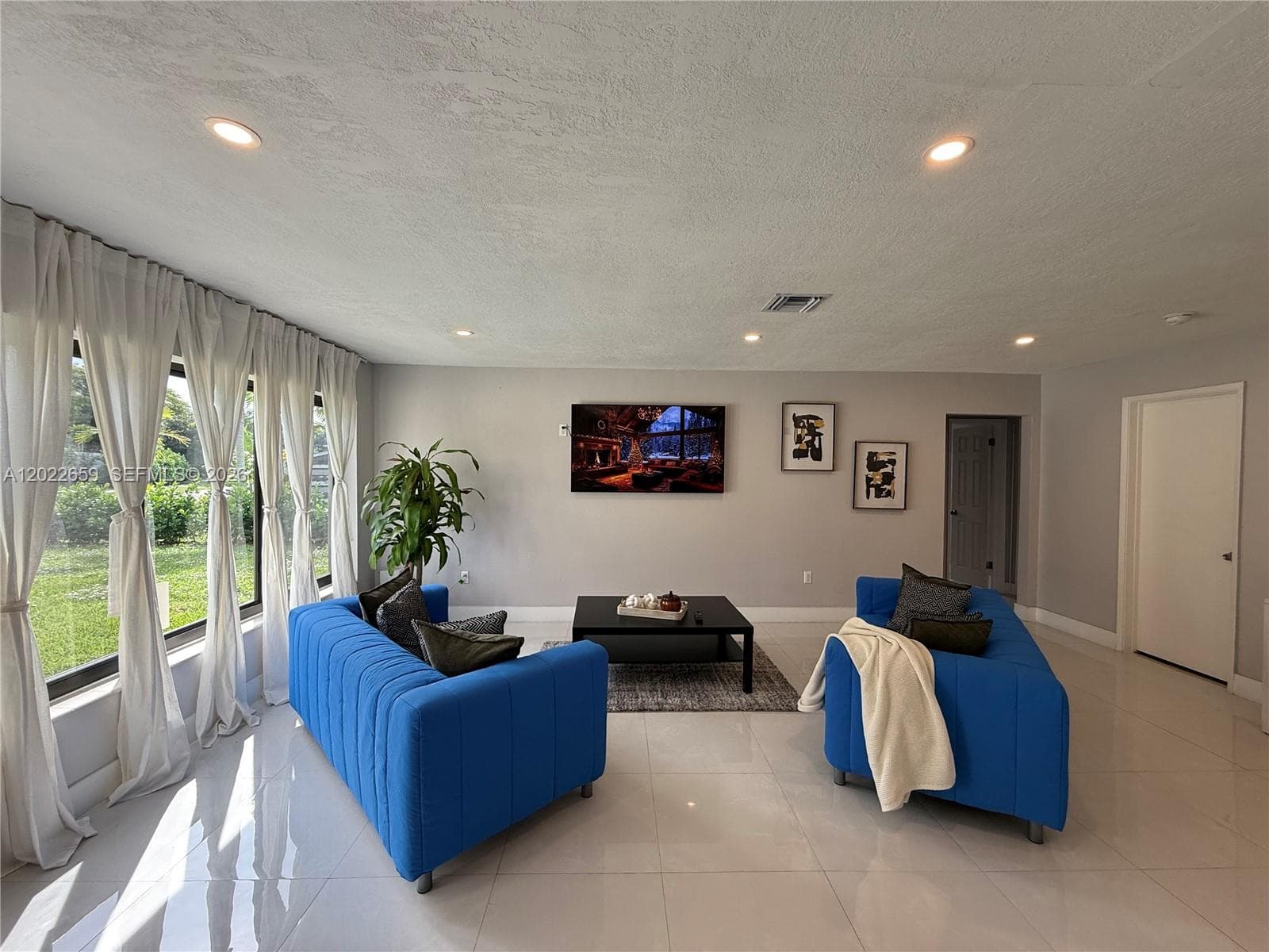1825 SW 43rd Ave, Fort Lauderdale, FL 33317 photo 4
