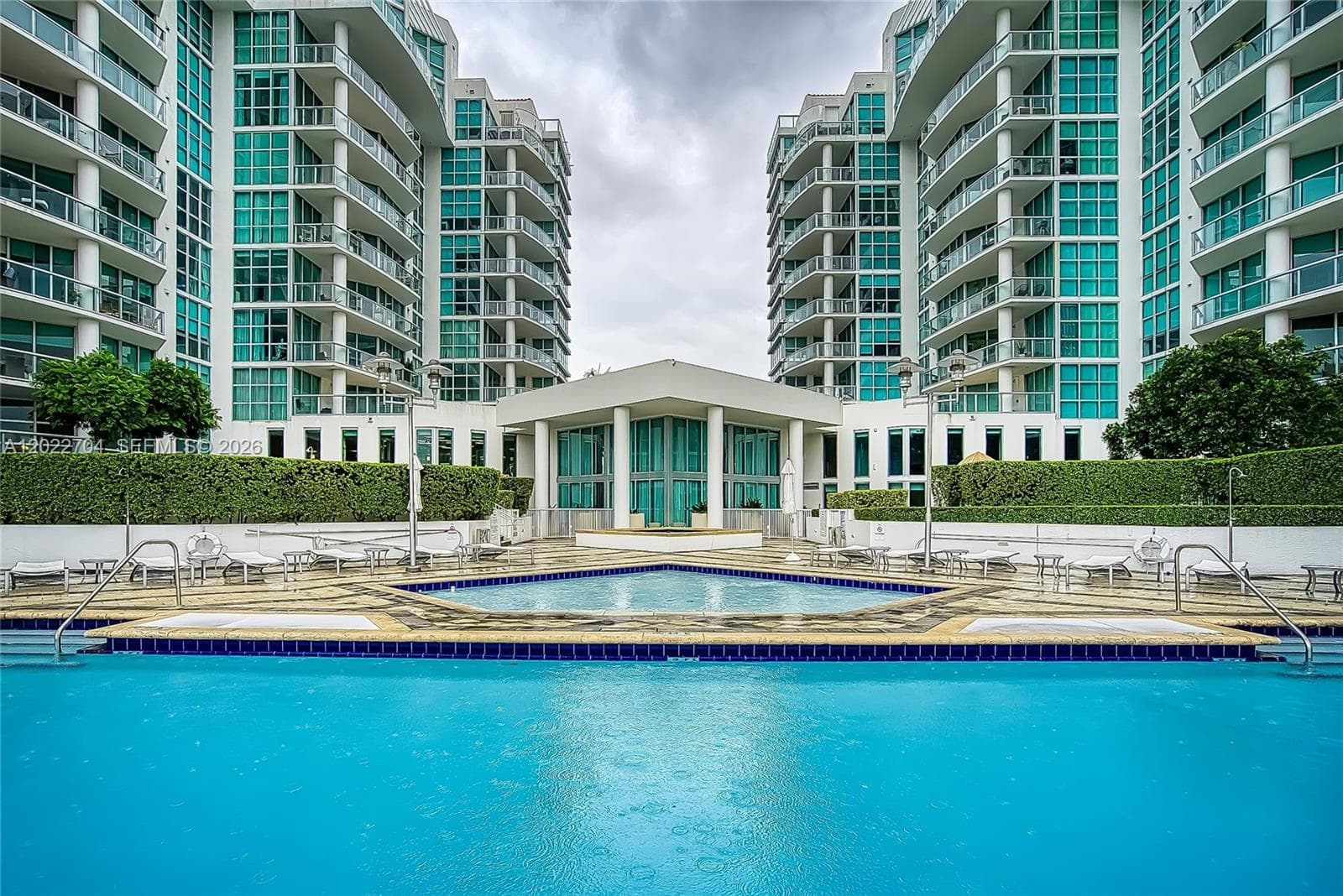 3131 NE 188th St # 1-1104, Aventura, FL 33180 photo 3