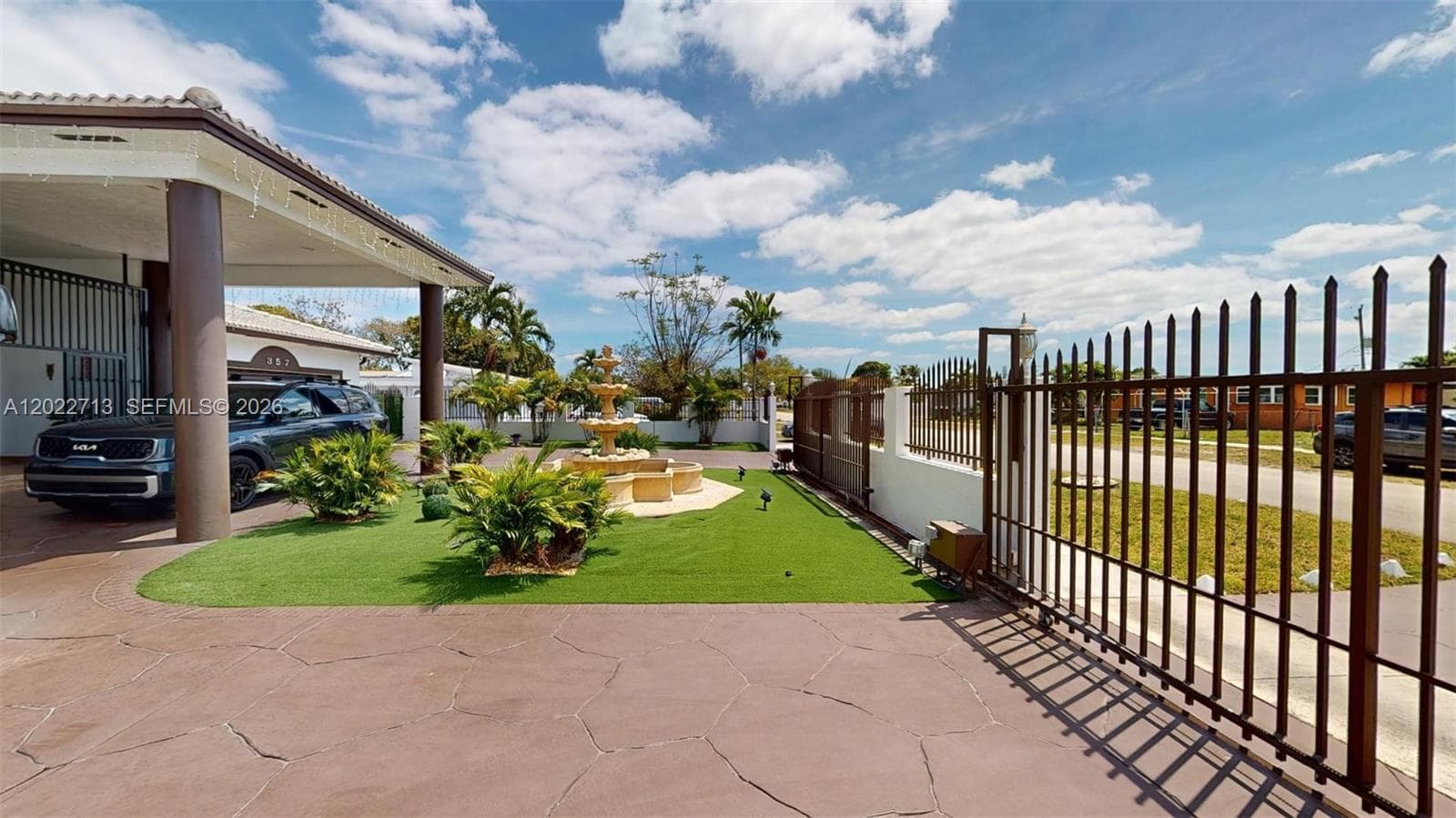 357 W 44th St, Hialeah, FL 33012 photo 3