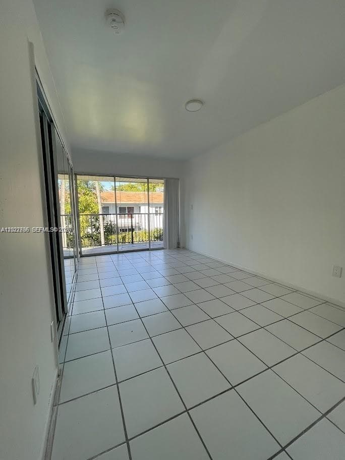 4271 NW 11th St # 1, Miami, FL 33126 photo 4