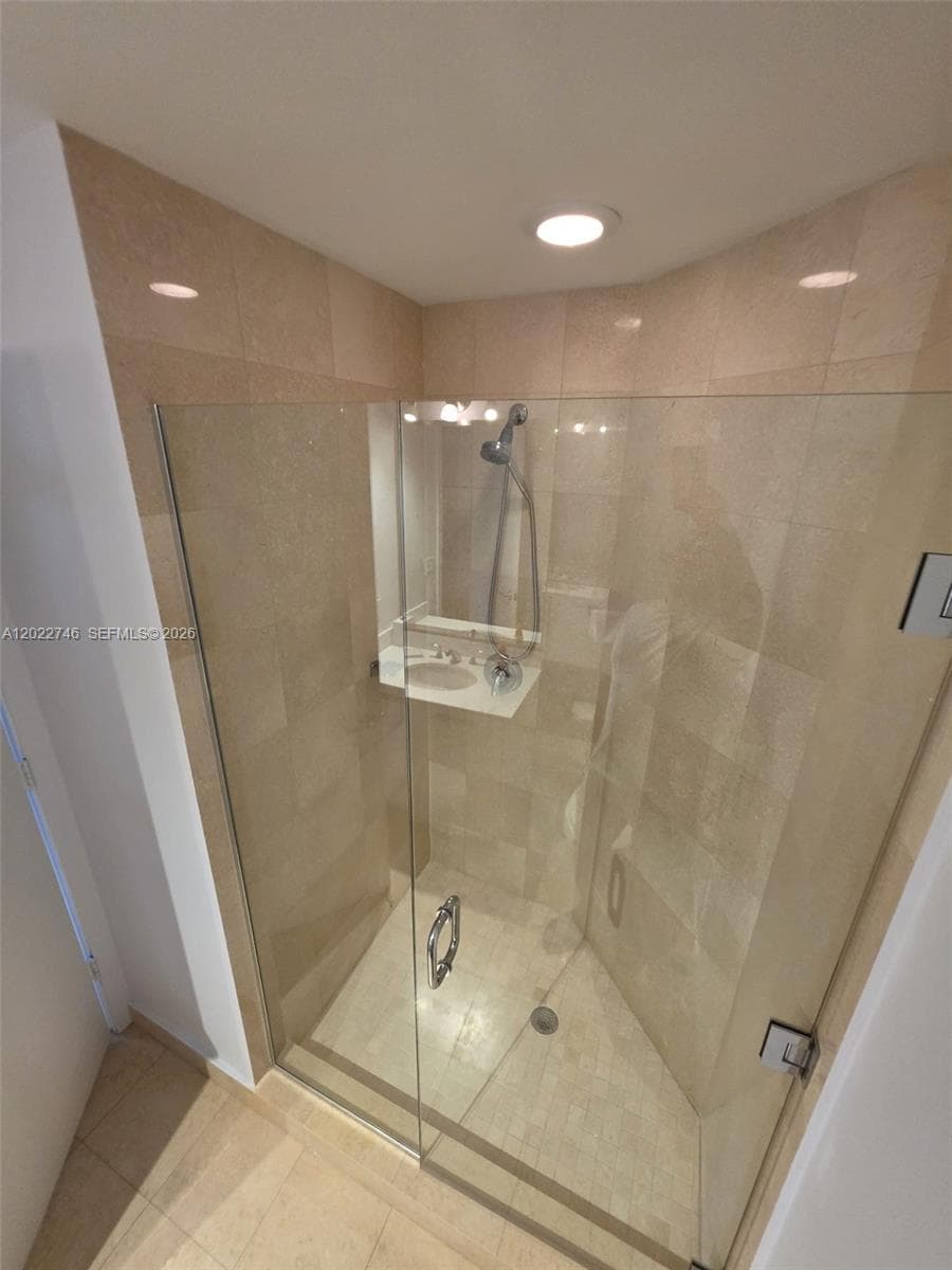 1060 Brickell Ave # 2201, Miami, FL 33131 photo 3