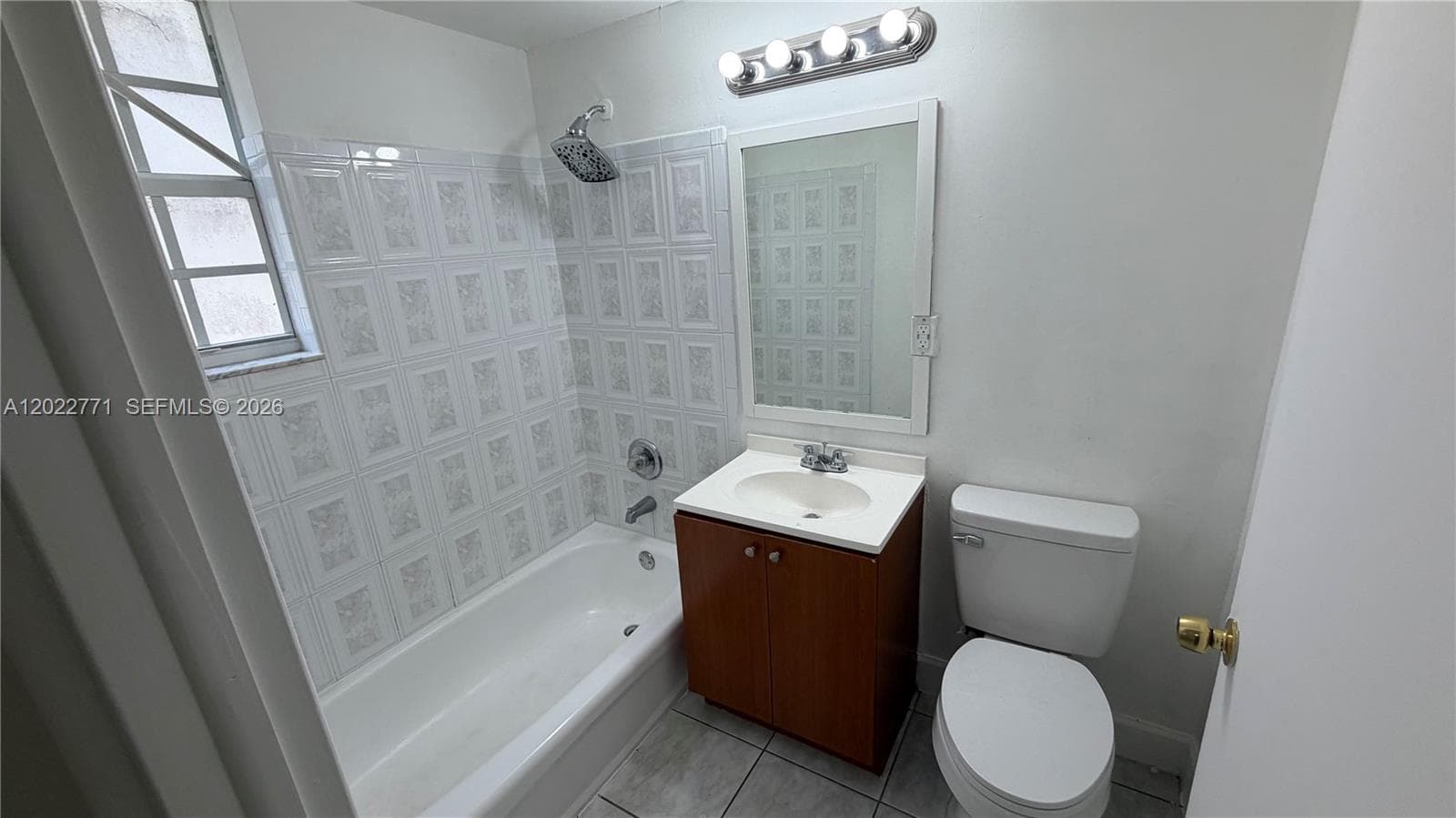14180 NW 22nd Ave # 1, Opa-Locka, FL 33054 photo 5