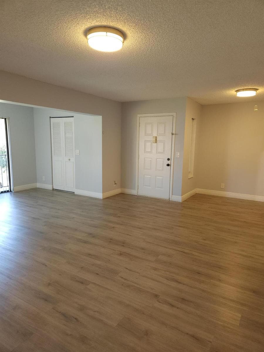 502 Shady Pine Way # D2, FL 33415 photo 2