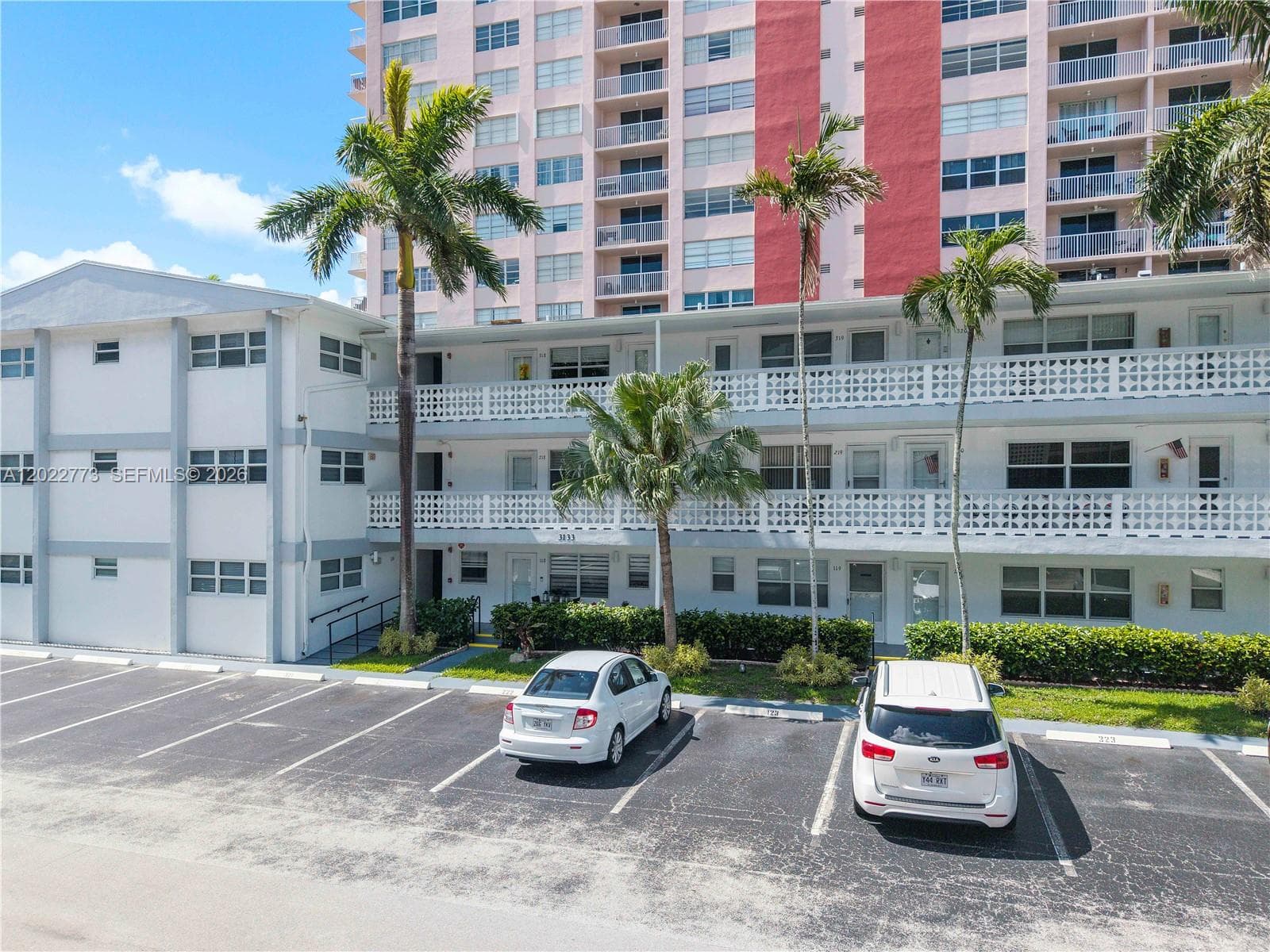 3133 S Ocean Dr # 318, Hallandale Beach, FL 33009 photo 2