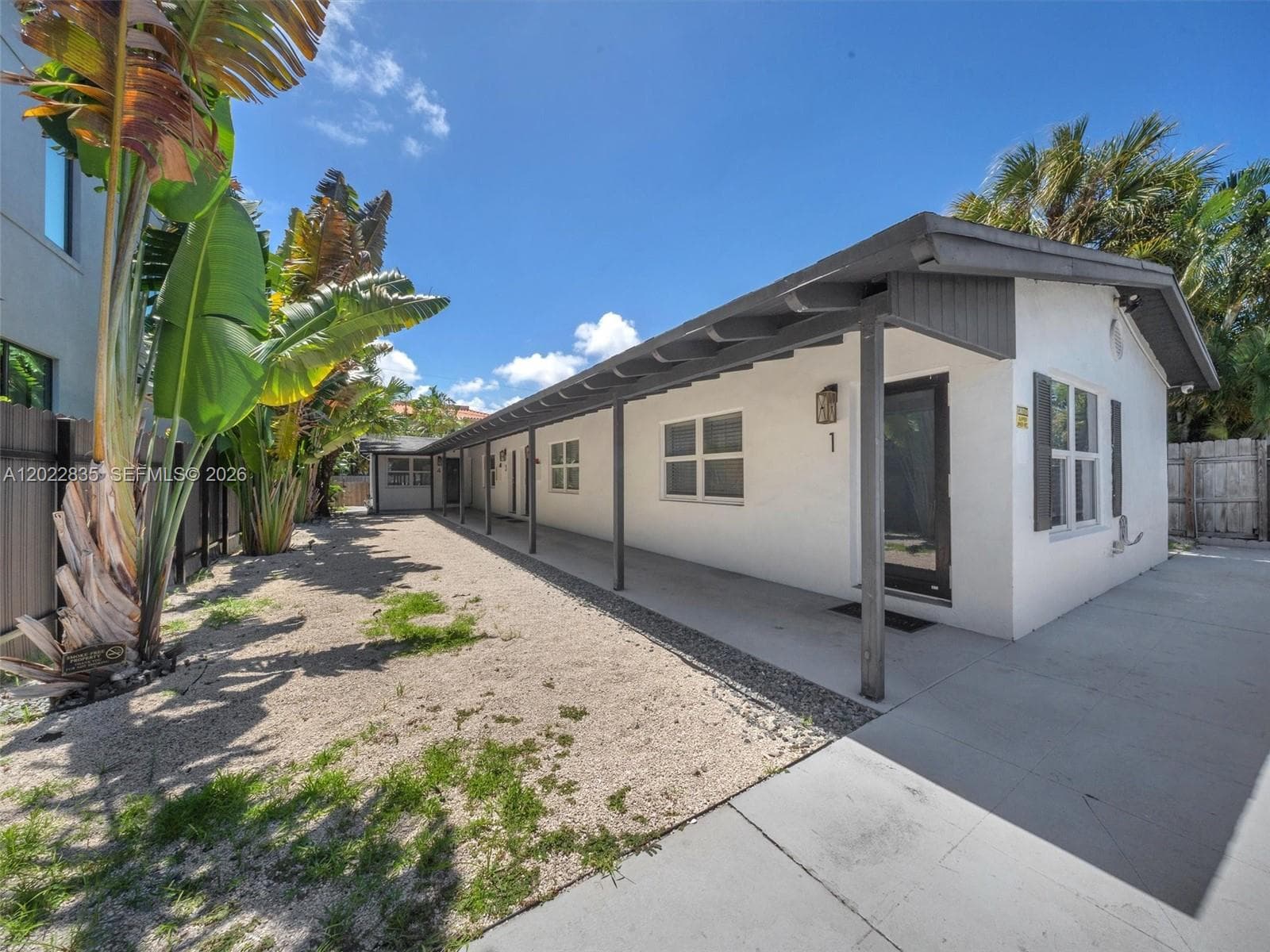 1109 NE 16th Ter, Fort Lauderdale, FL 33304 photo 2