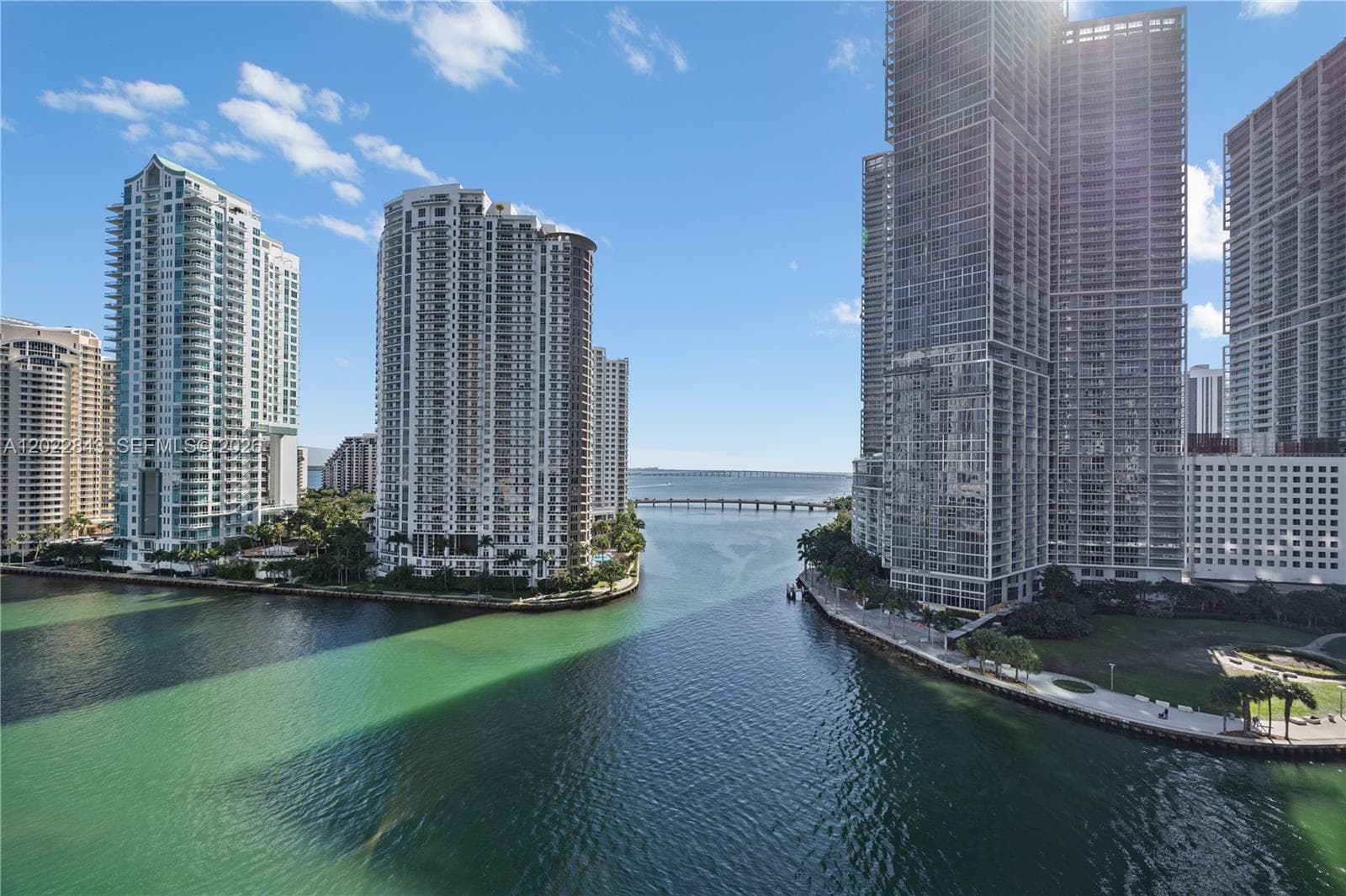300 Biscayne Blvd Way # 1102, Miami, FL 33131 photo 2