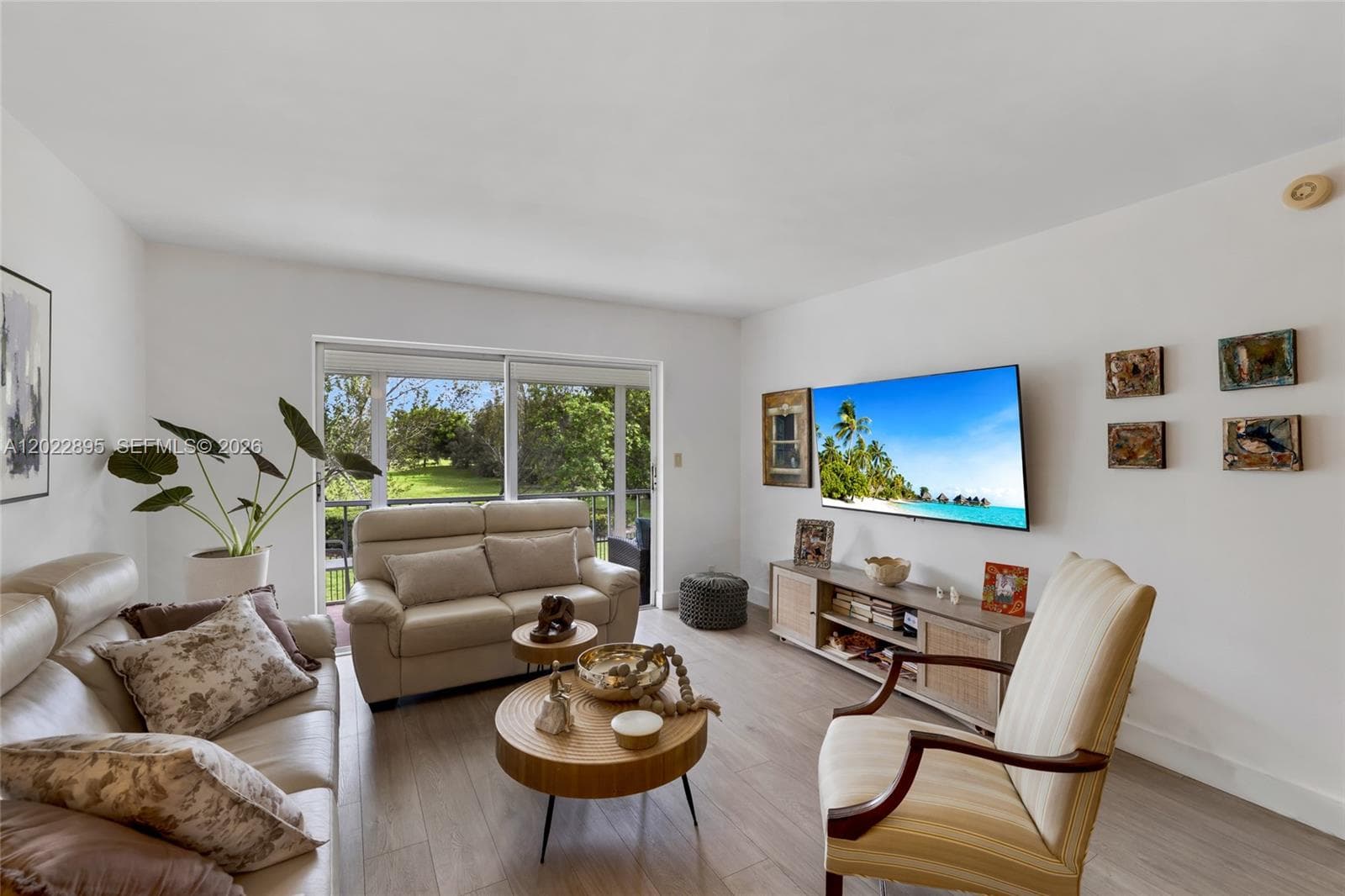 950 Hillcrest Dr # 212, Hollywood, FL 33021 photo 5