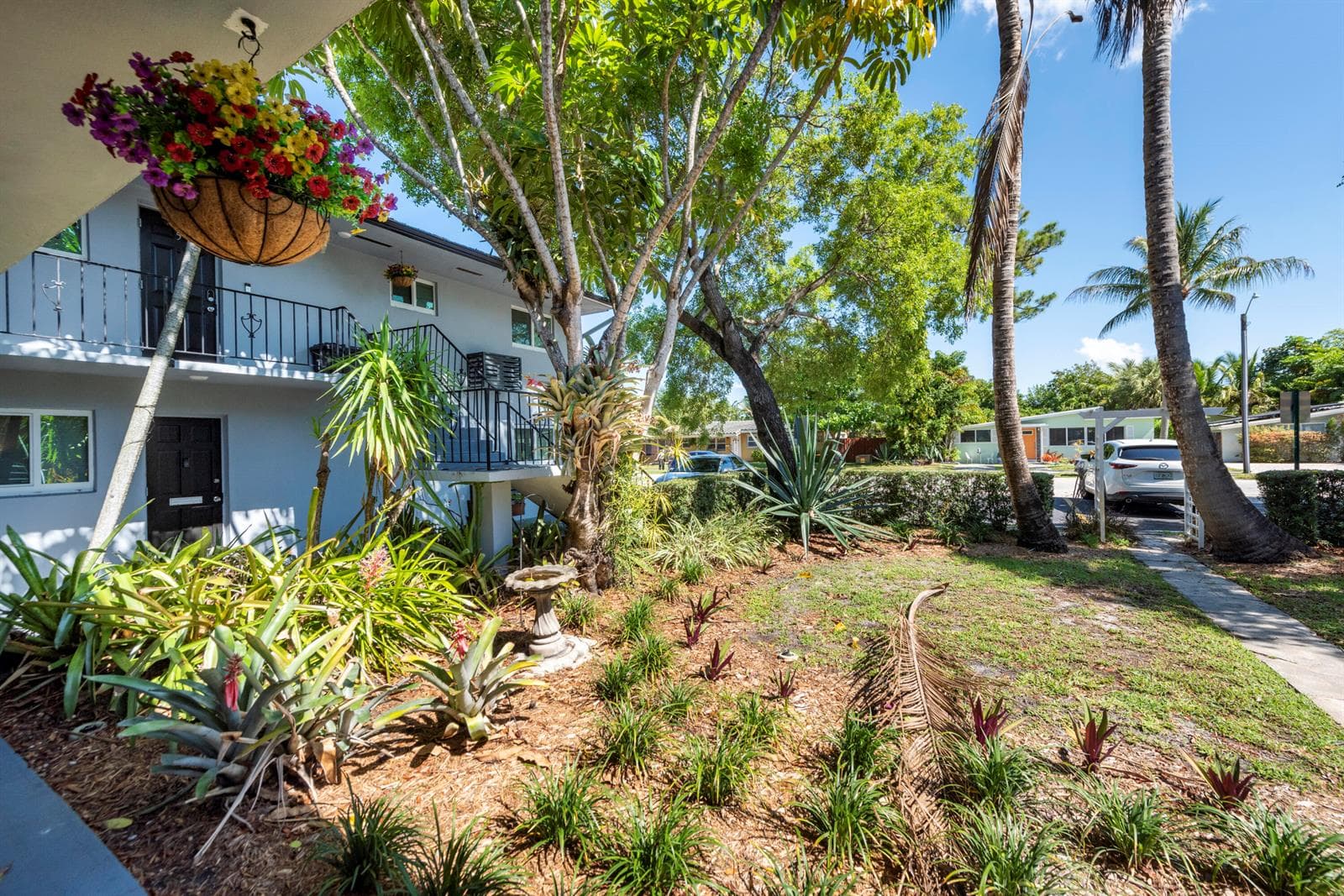 806 NE 16th Place # 1-8, Fort Lauderdale, FL 33305 photo 3
