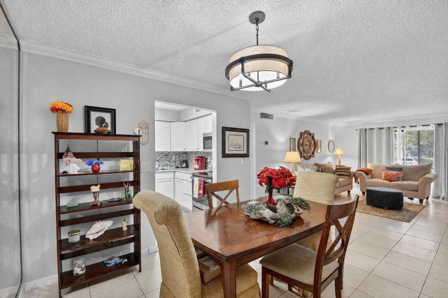 9810 Pineapple Tree, Drive # 103, Boynton Beach, FL 33436 photo 5