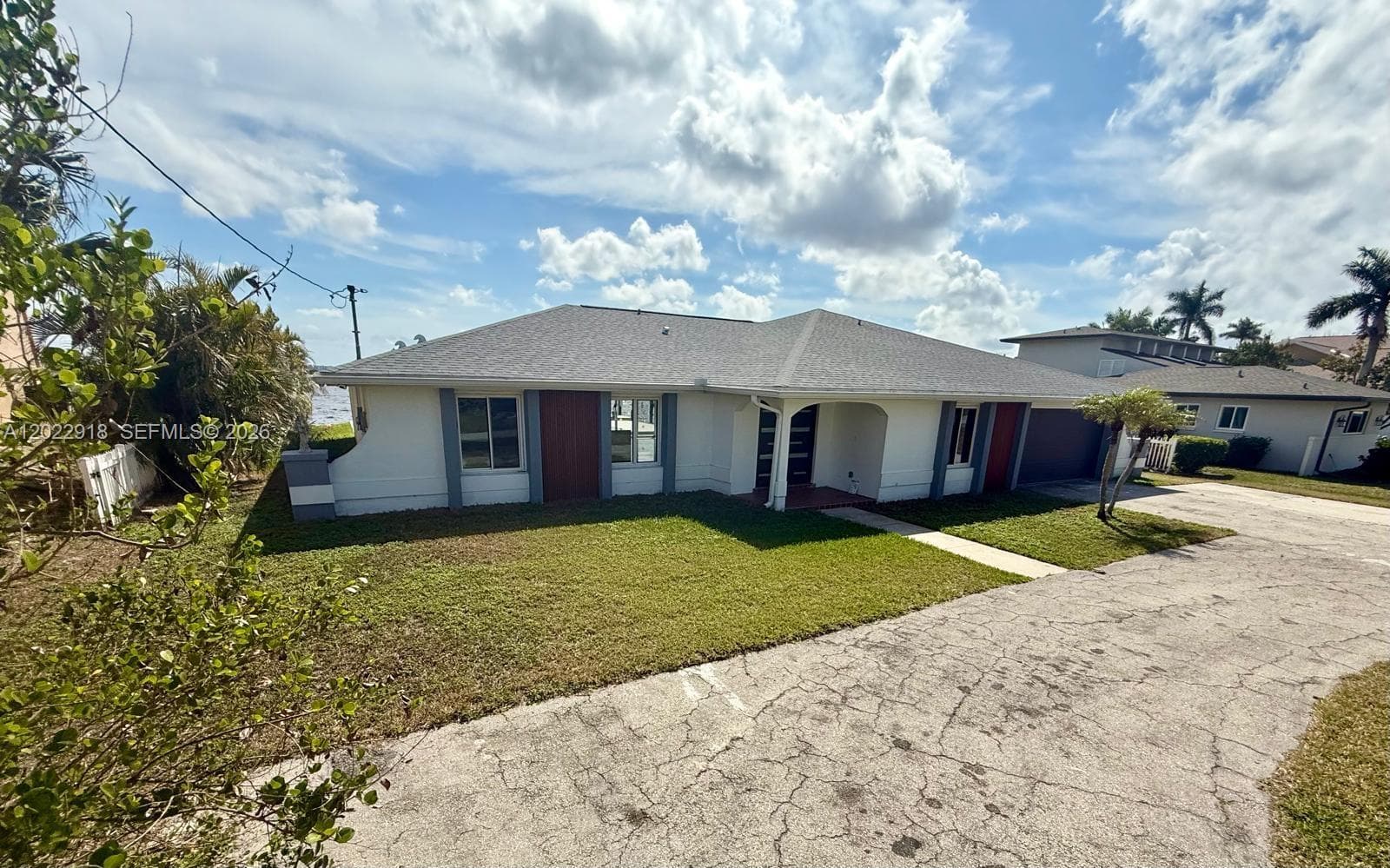 111 E NORTH SHORE AVE, Other City - In The State Of Florida, FL 33917 photo 4