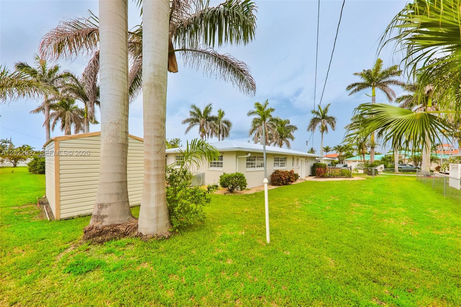 450 bayshore dr, Cape Coral, FL 33904 photo 2