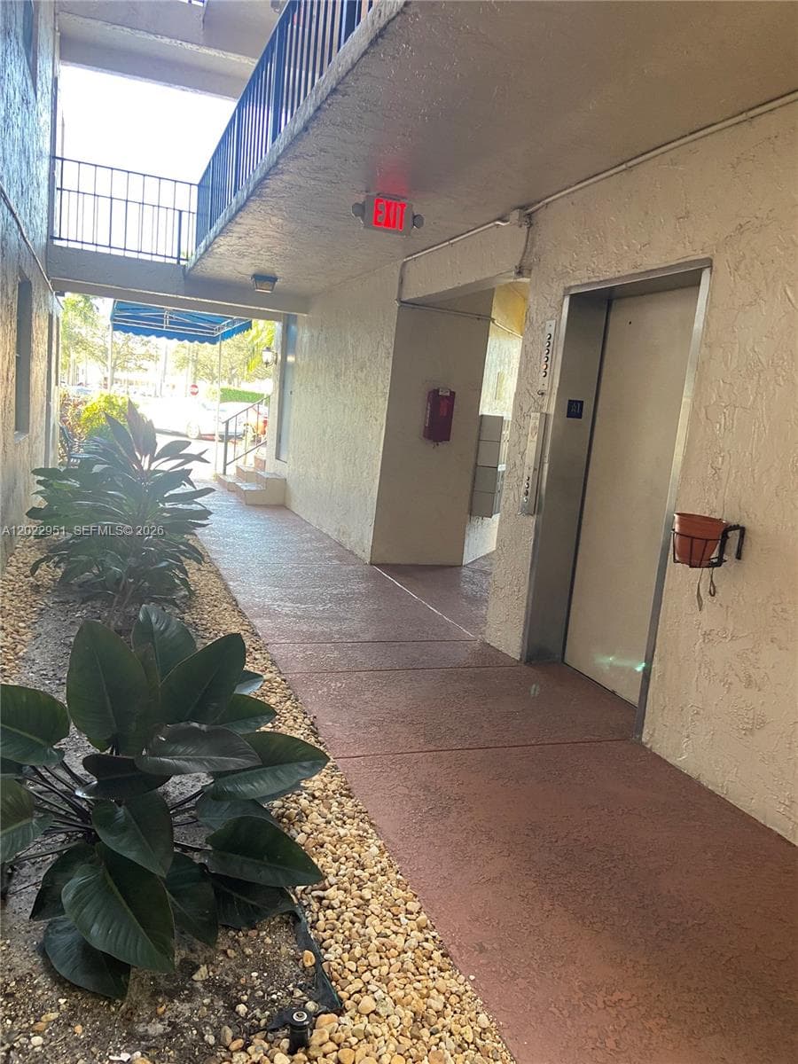 7502 NW 30th Pl # 417, Sunrise, FL 33313 photo 5