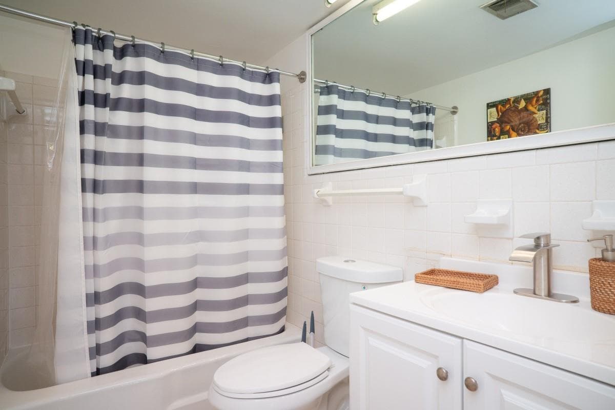 701 Pine Drive # 107, Pompano Beach, FL 33060 photo 2