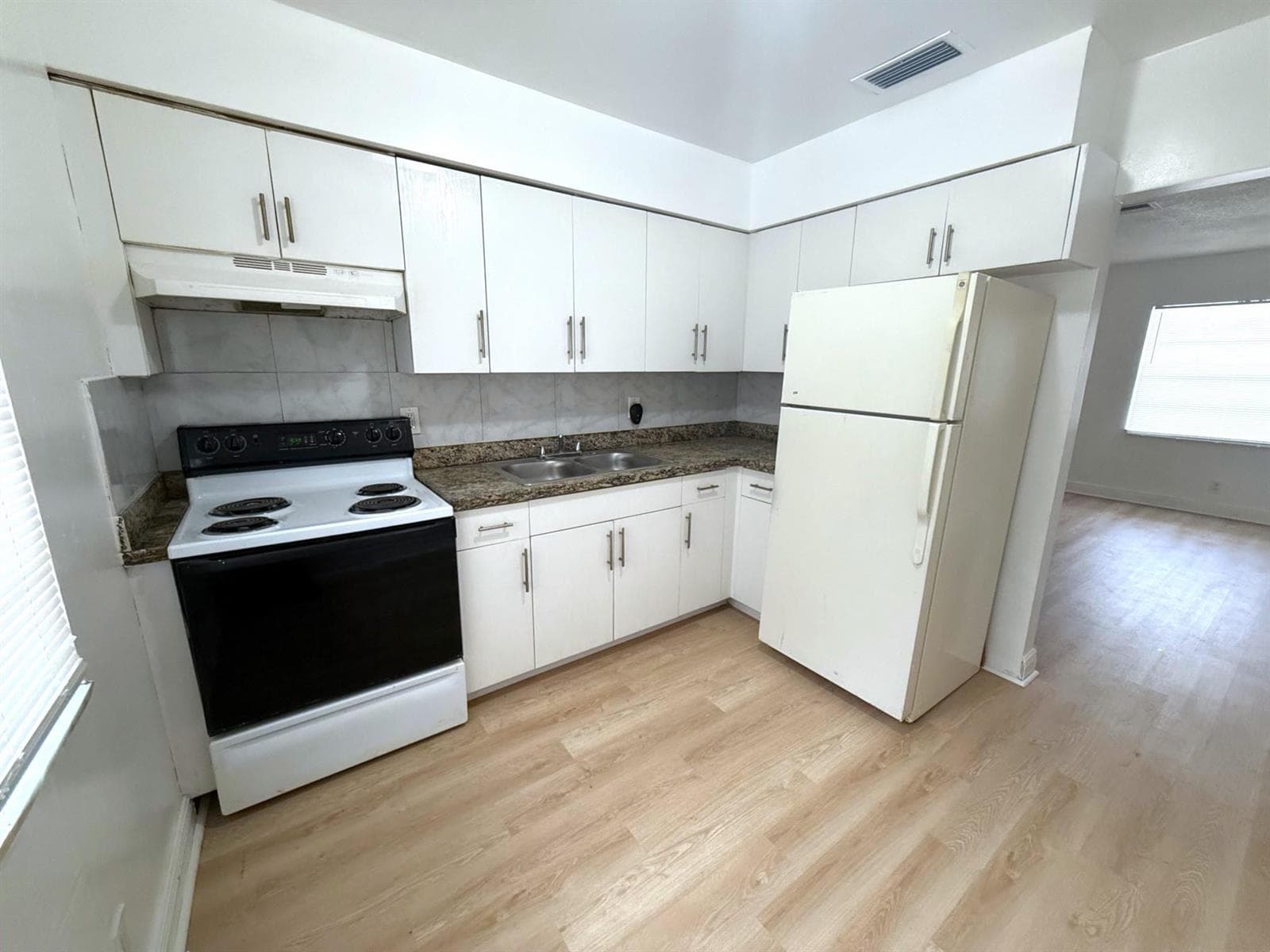 4130 NW 31st Terrace # 1, Lauderdale Lakes, FL 33309 photo 5