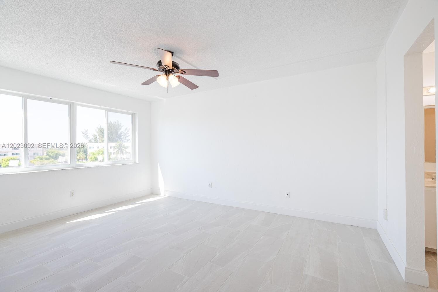 14840 Naranja Lakes Blvd # C4R, Homestead, FL 33032 photo 2