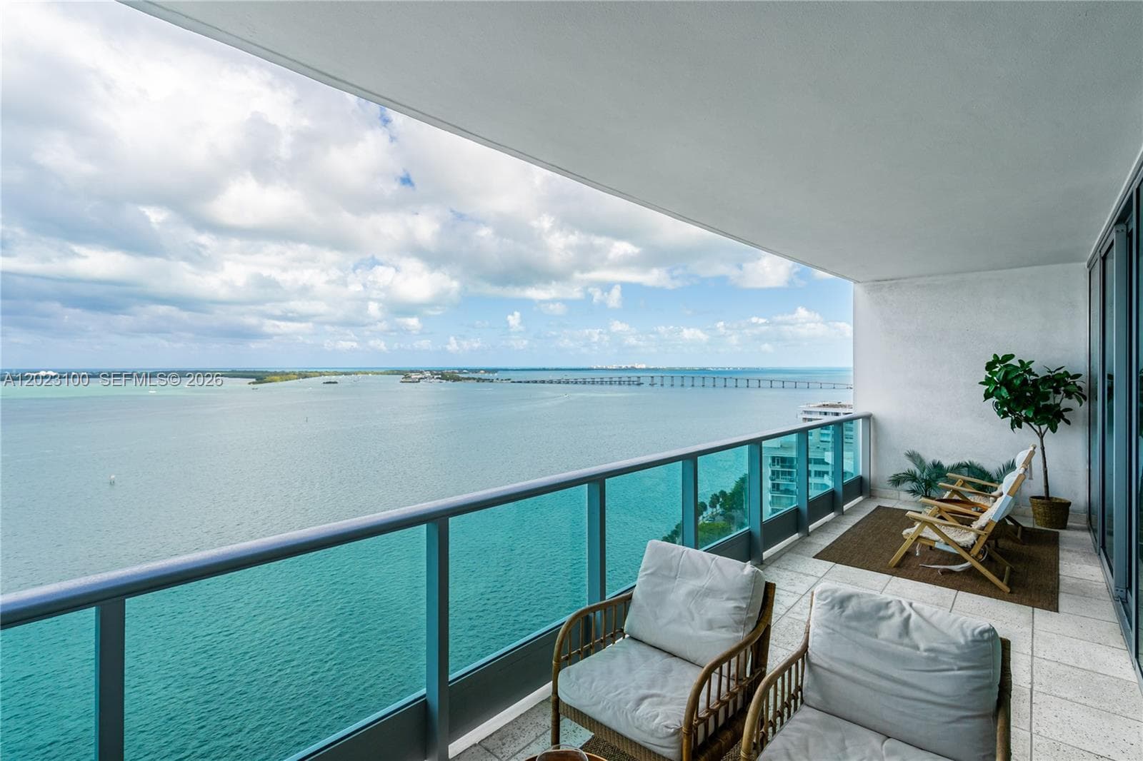 1331 Brickell Bay Dr # 2007, Miami, FL 33131 photo 4