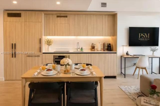225 N Miami Ave # 3204, Miami, FL 33128 photo 3
