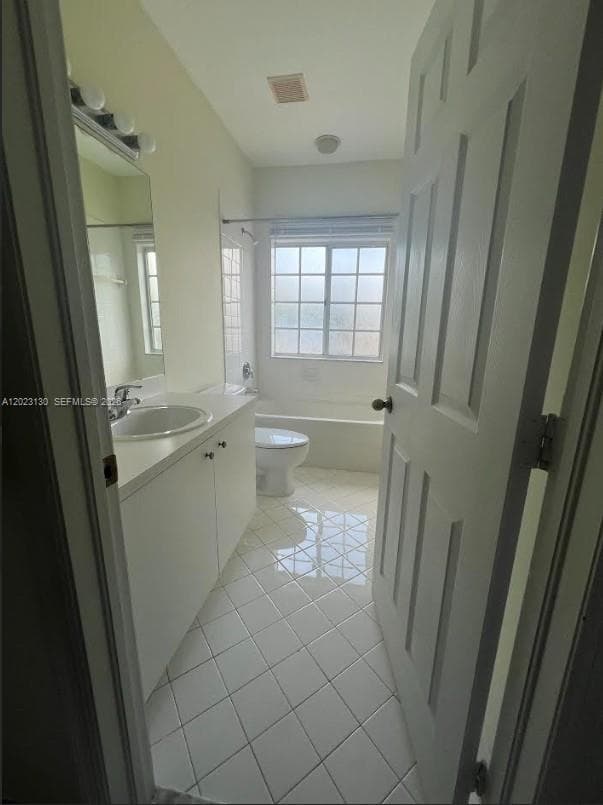 1423 NE 40th Rd # 1423, Homestead, FL 33033 photo 2