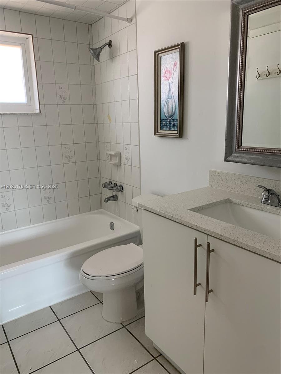 7703 Camino Real # A-405, Miami, FL 33143 photo 5