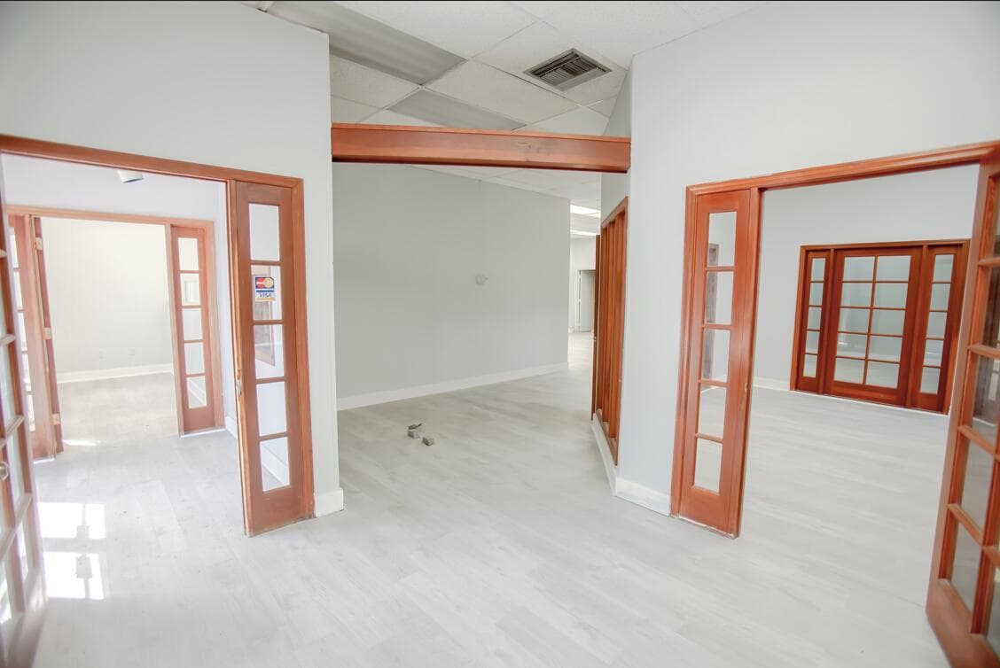 16350 NE 12th Avenue, North Miami Beach, FL 33162 photo 5