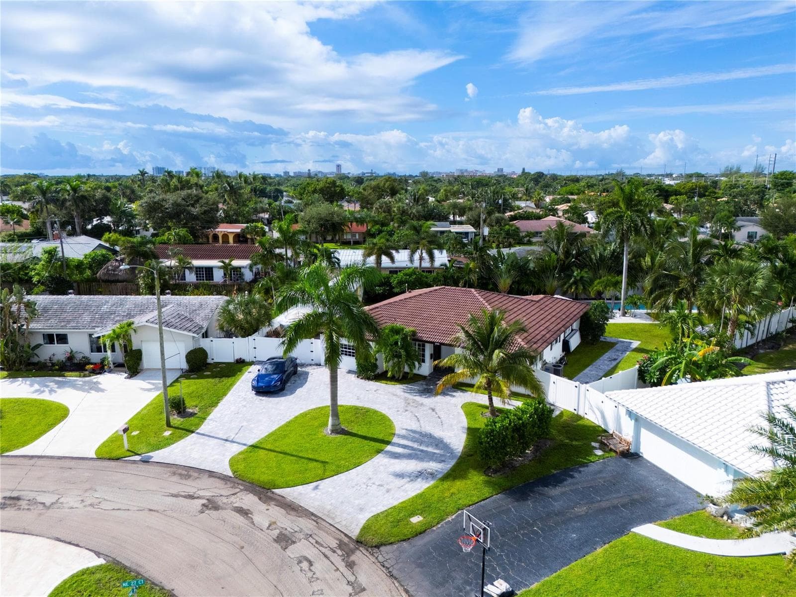 250 NE 27th Court, Boca Raton, FL 33431 photo 2