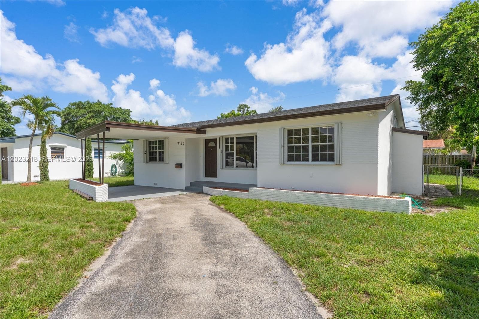 7150 SW 10th St, Pembroke Pines, FL 33023 photo 3
