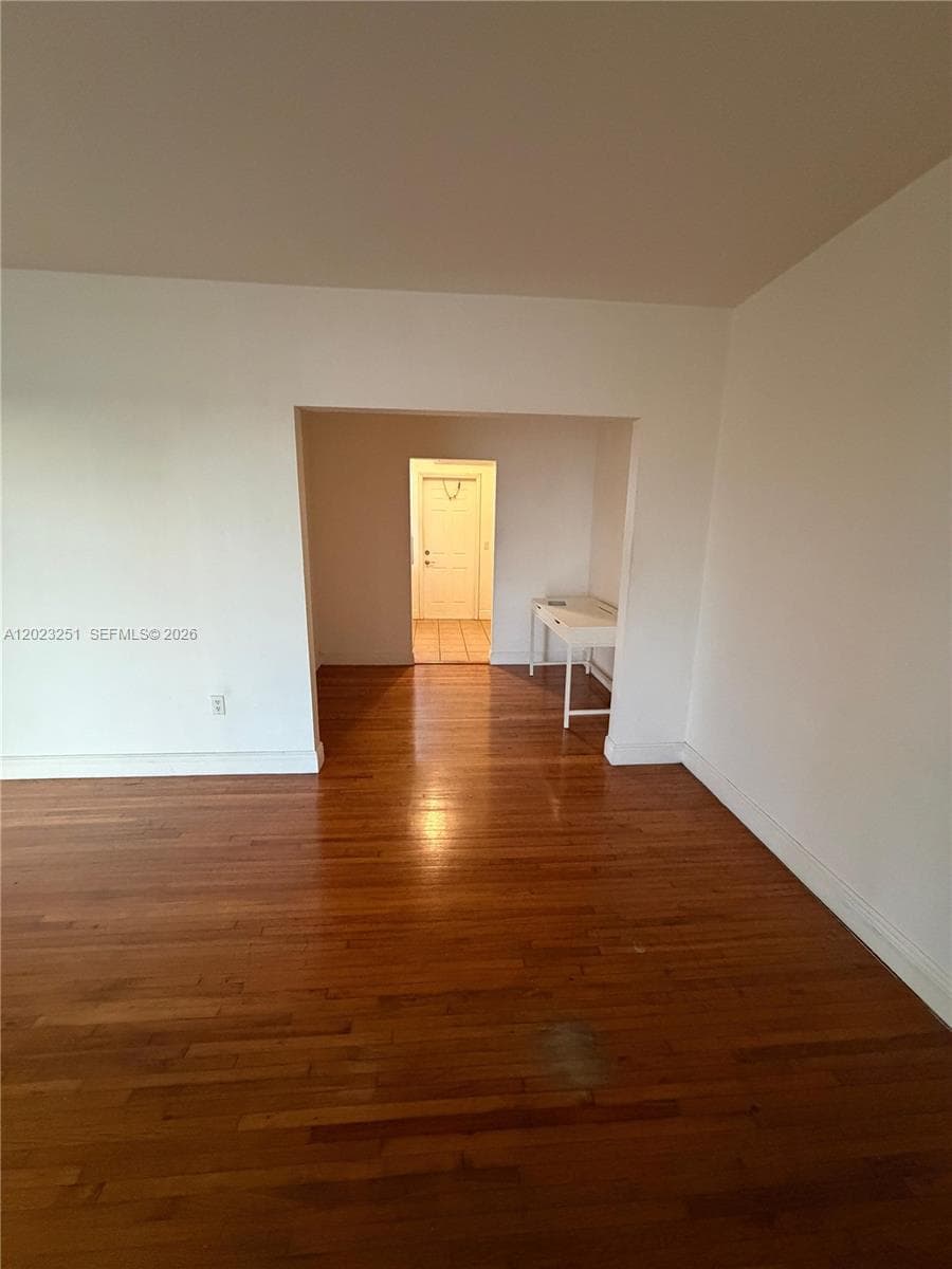 2200 Calais Dr # 5, Miami Beach, FL 33141 photo 2