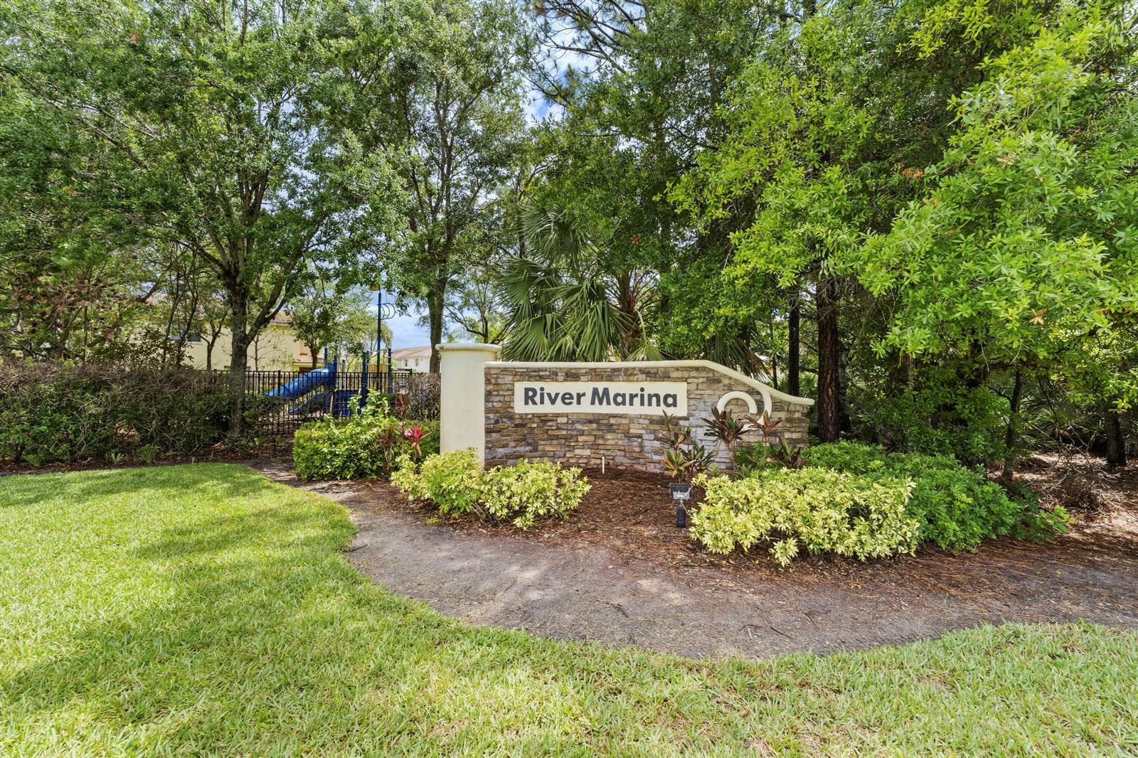 3051 SW Otter Lane, Stuart, FL 34997 photo 2
