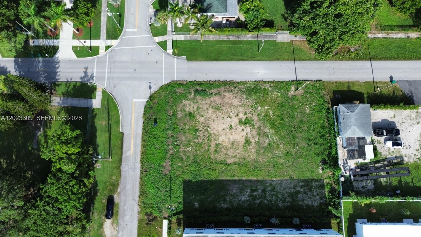 215 NW 3rd Ave, Florida City, FL 33034 photo 2