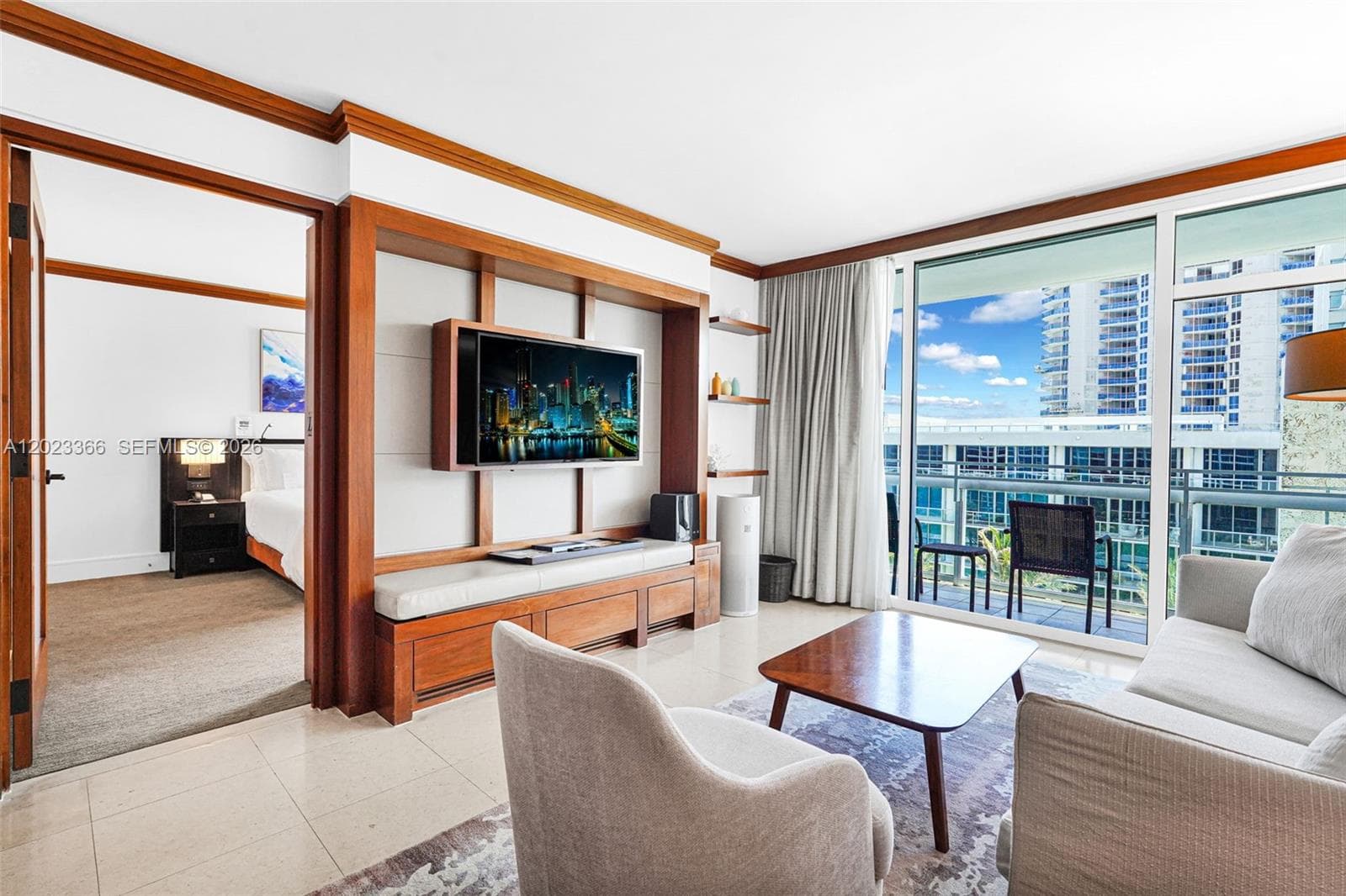 6801 Collins Ave # 611 (Door 610), Miami Beach, FL 33141 photo 2