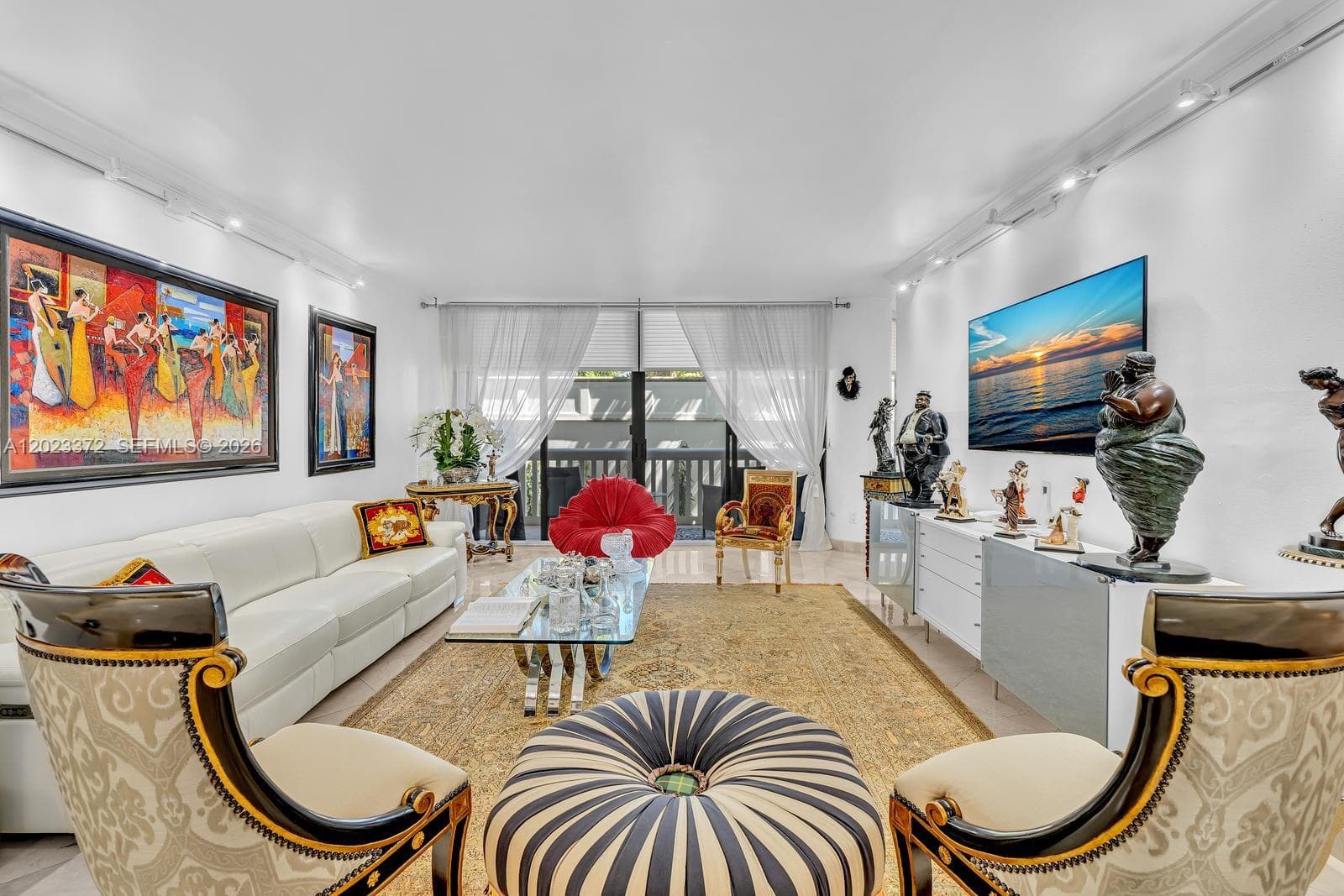 2000 Island Blvd # 305, Aventura, FL 33160 photo 3