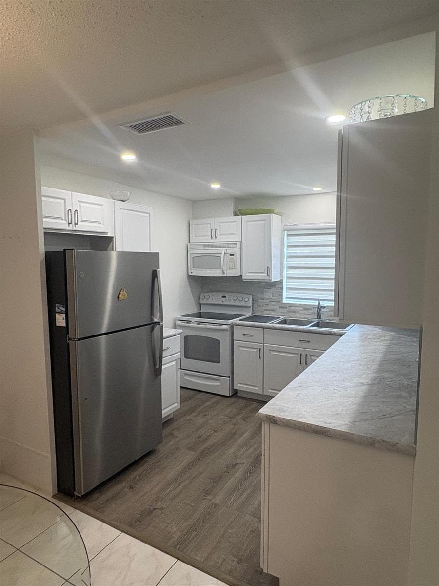 2522 Emory Drive E # A, West Palm Beach, FL 33415 photo 5