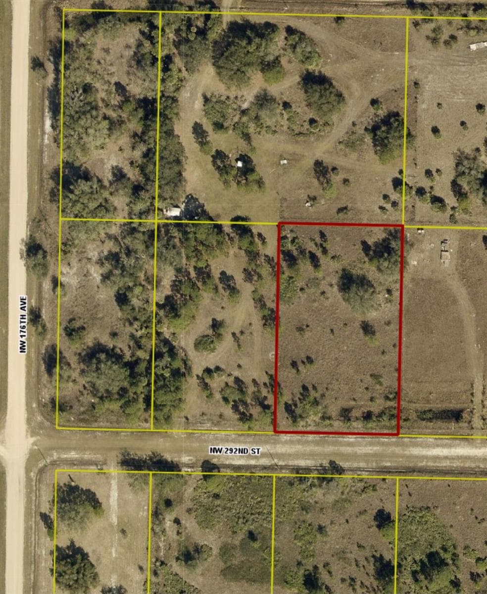 17483 NW 292nd Street, Okeechobee, FL 34972
