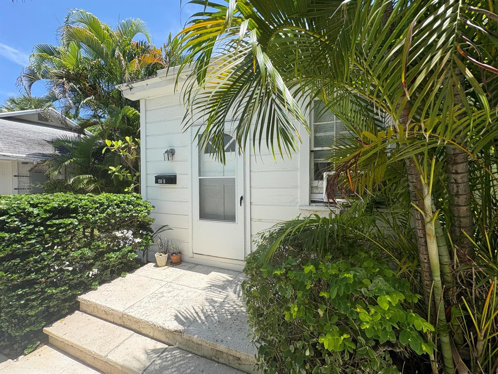 150 Australian Avenue # Cottage, Palm Beach, FL 33480 photo 2