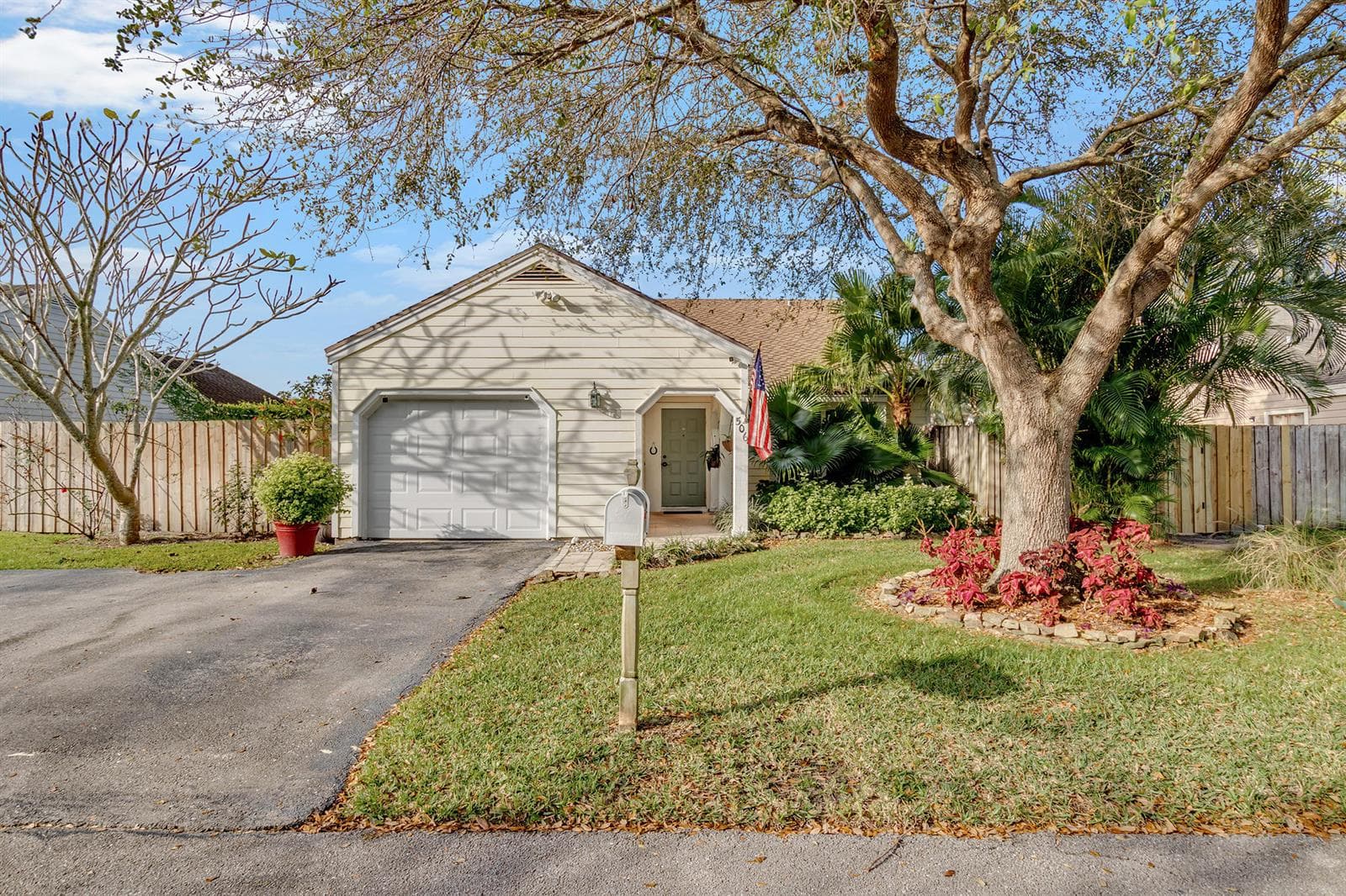 506 Sweet Wood Way, Wellington, FL 33414